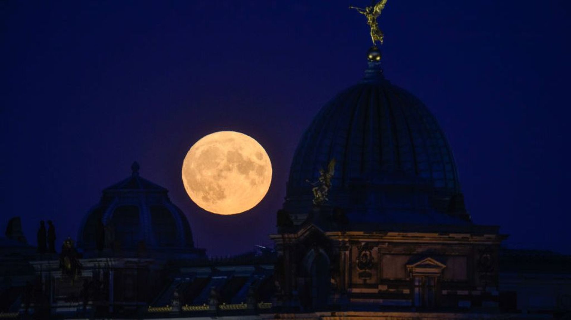 Lever de Lune à Dresden