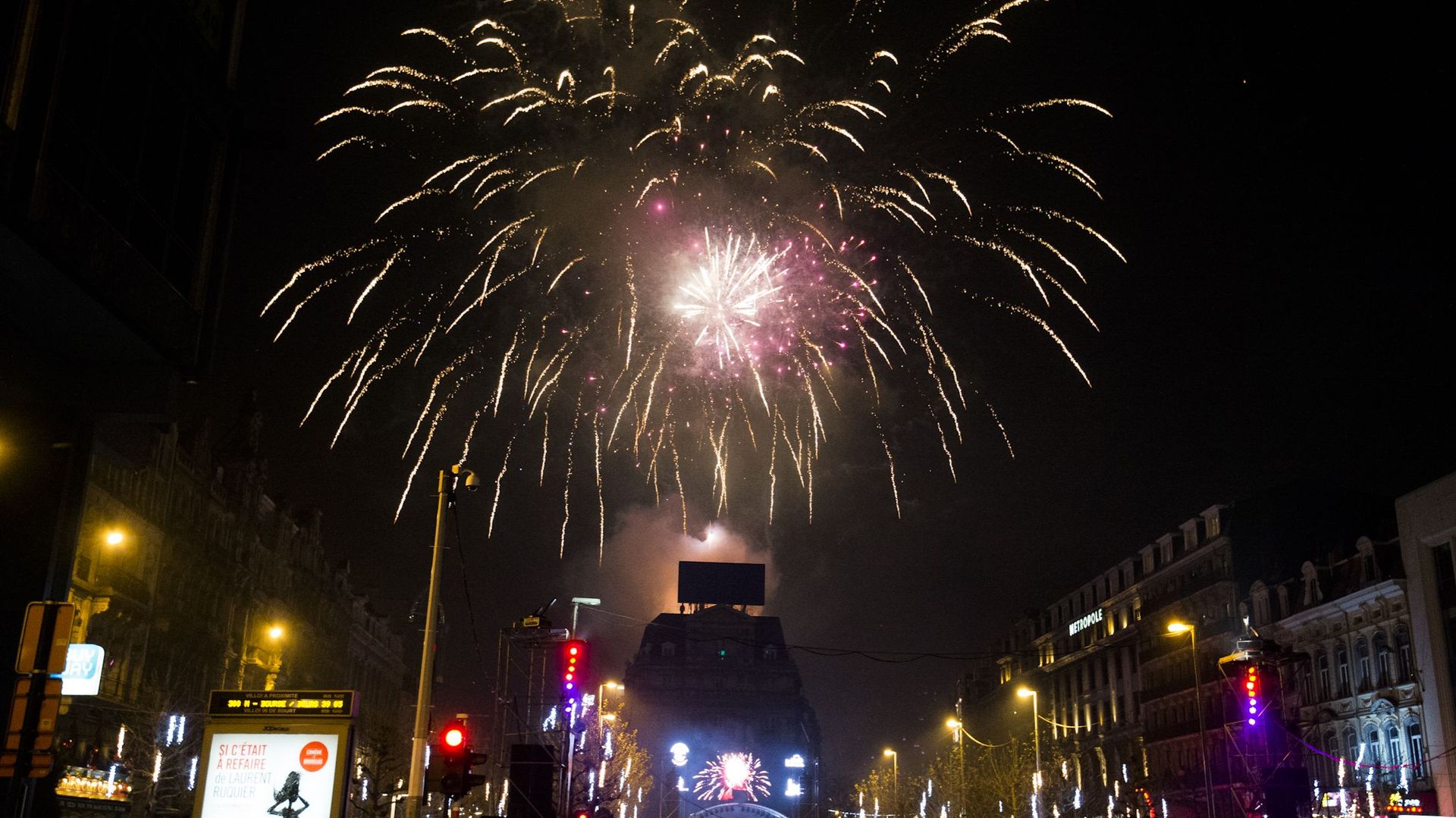 Paris : après deux ans d'absence, le feu d'artifice du Nouvel an