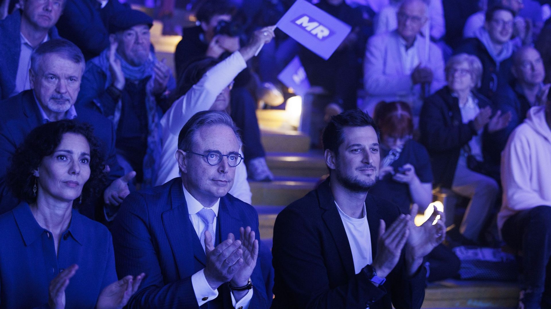 La revue de presse : De Wever, qu’allait-il faire dans ce concert ?