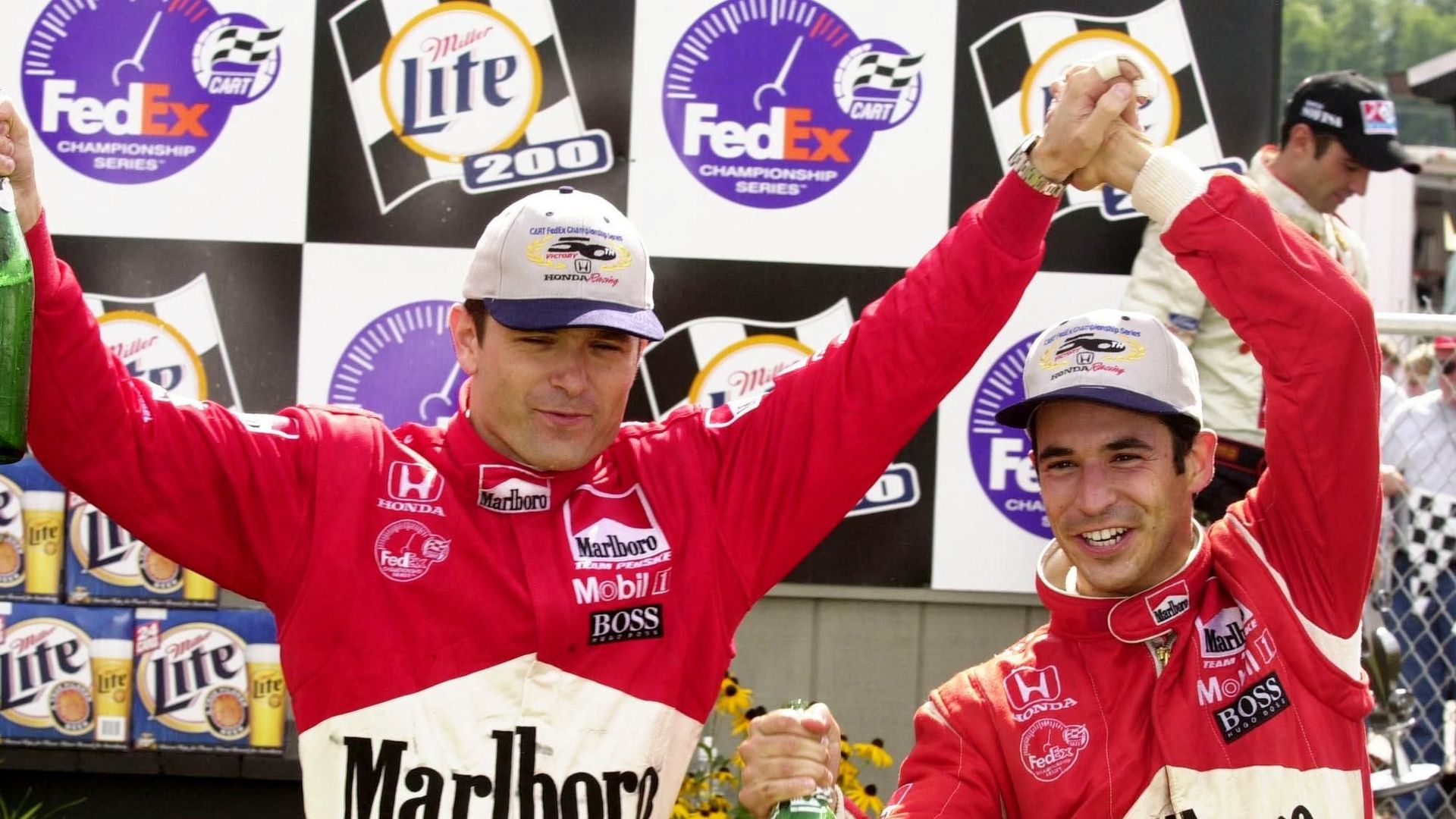 gil-de-ferran-ancien-vainqueur-des-500-miles-d-indianapolis-est
