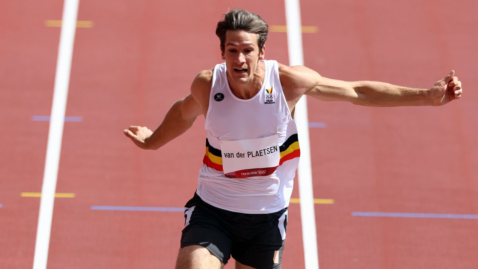 Thomas Van der Plaetsen a vu son décathlon s’arrêter suite à un claquage dans l’épreuve de la longueur, 2e du concours du décathlon.