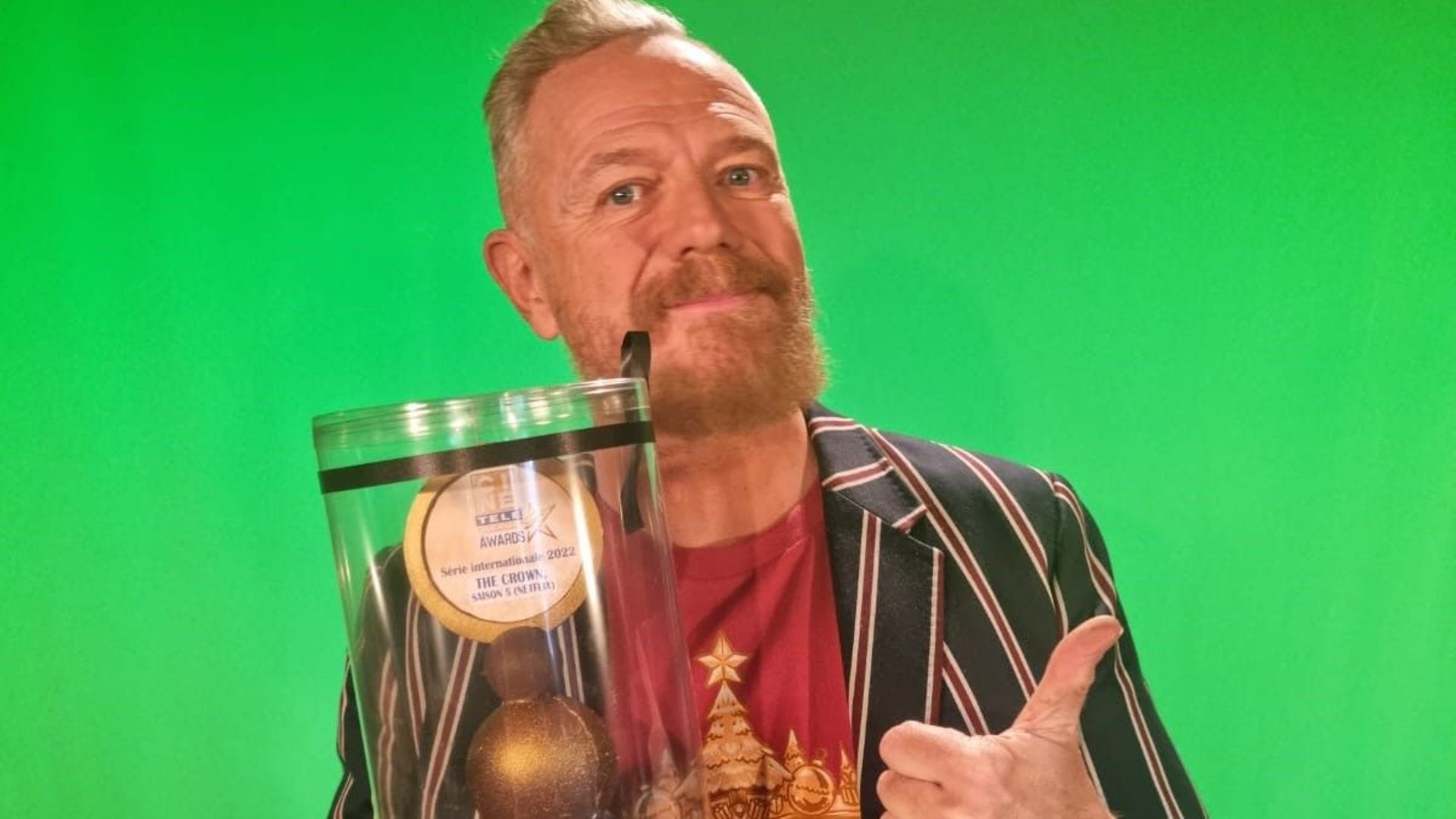 Patrick Weber reçoit le prix Ciné-Télé-Revue pour la série royale "The Crown", primée meilleure série mondiale