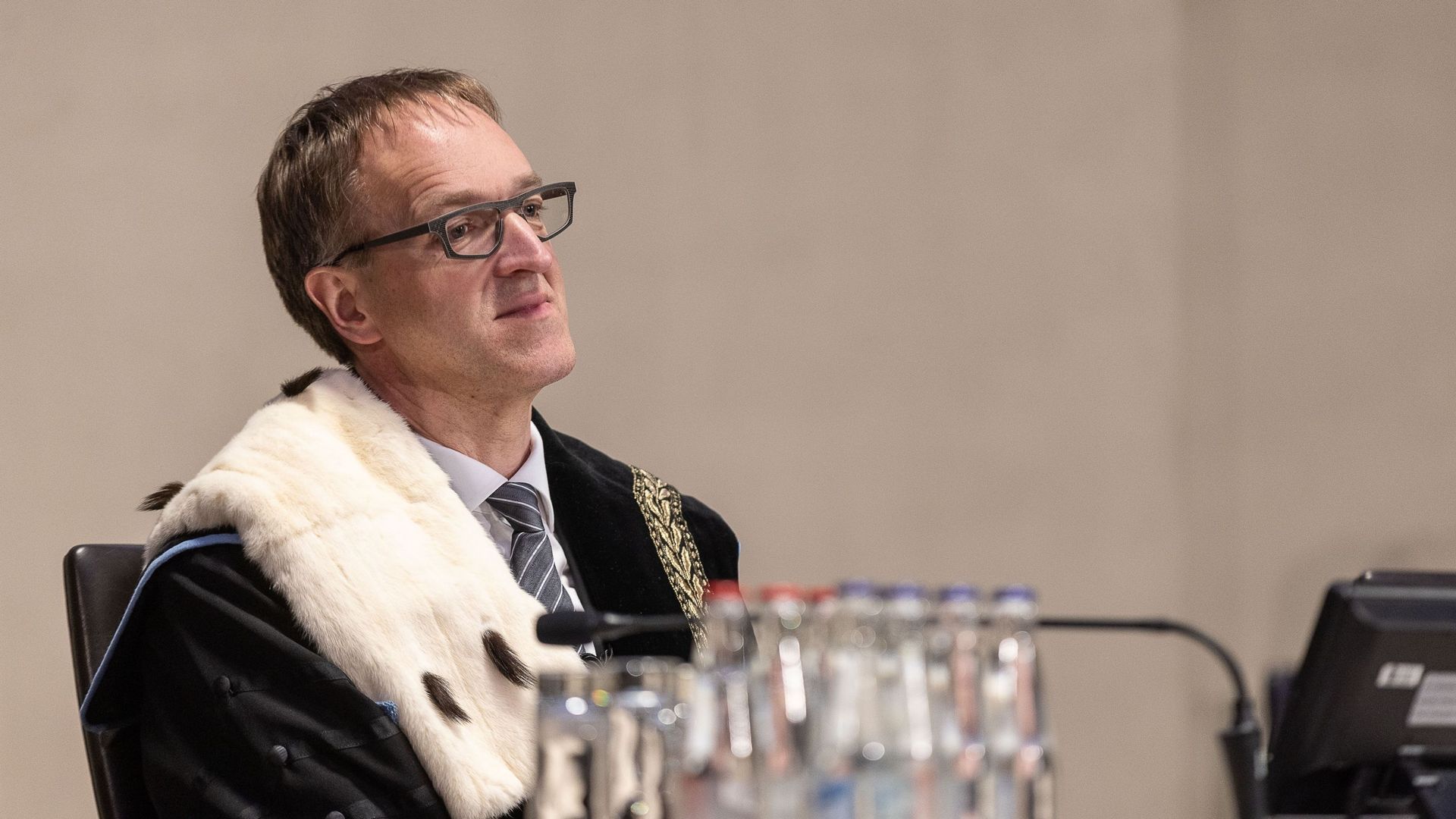 Le recteur de l'UGent, Rik Van de Walle, photographié lors de la cérémonie de remise des diplômes de Docteur Honoris Causa de l'université de Gand (UGent), à Gand, vendredi 18 mars 2022.