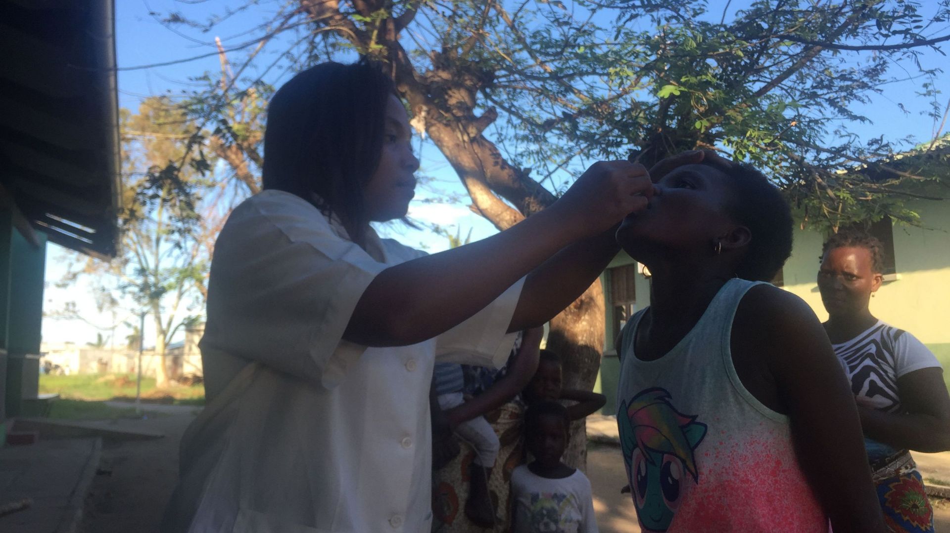 À Beira, la campagne de vaccination contre le choléra permet de contenir l'épidémie, pour l'instant.