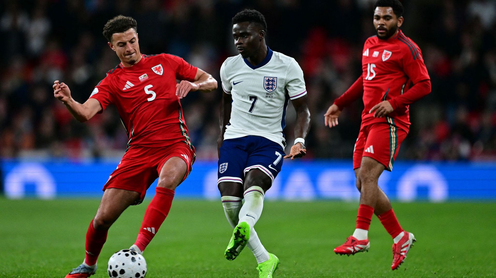Le pays de Galles sévèrement battu en Angleterre avant de recevoir la Belgique