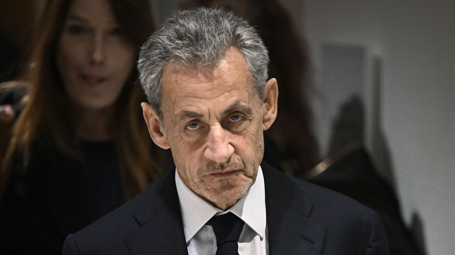 Sarkozy convoqué lundi en vue de son incarcération dans le dossier libyen