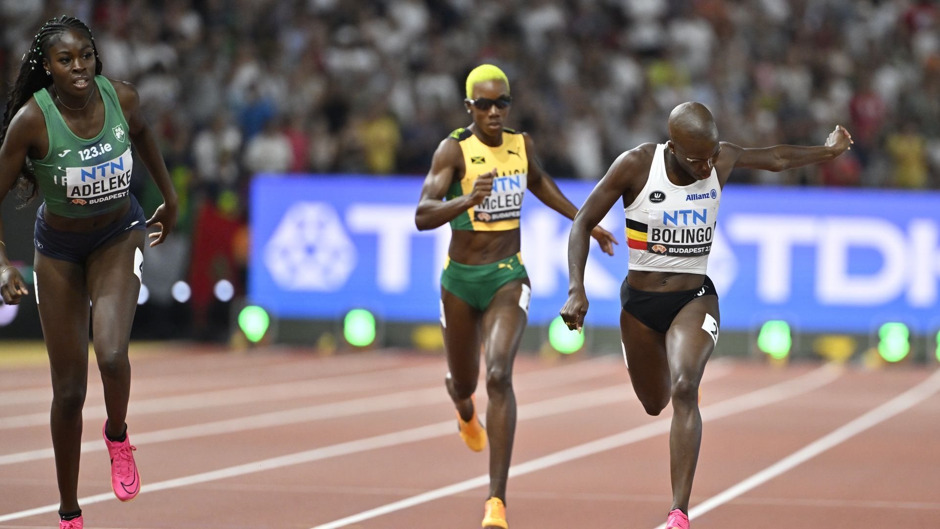 400m Dames : Victoire de Marileidy Paulino. Cynthia Bolingo 5e de la finale