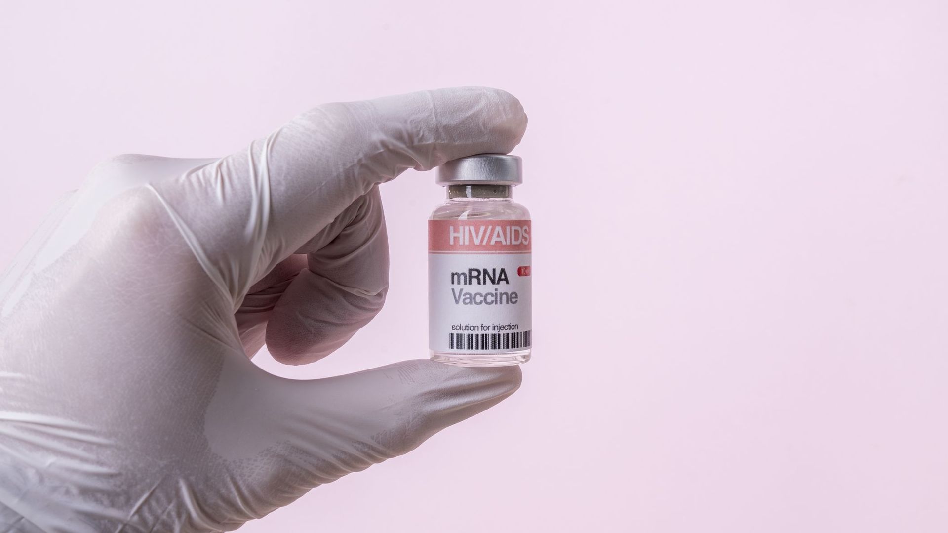 Début des essais sur les humains d'un vaccin contre le VIH utilisant l'ARN messager