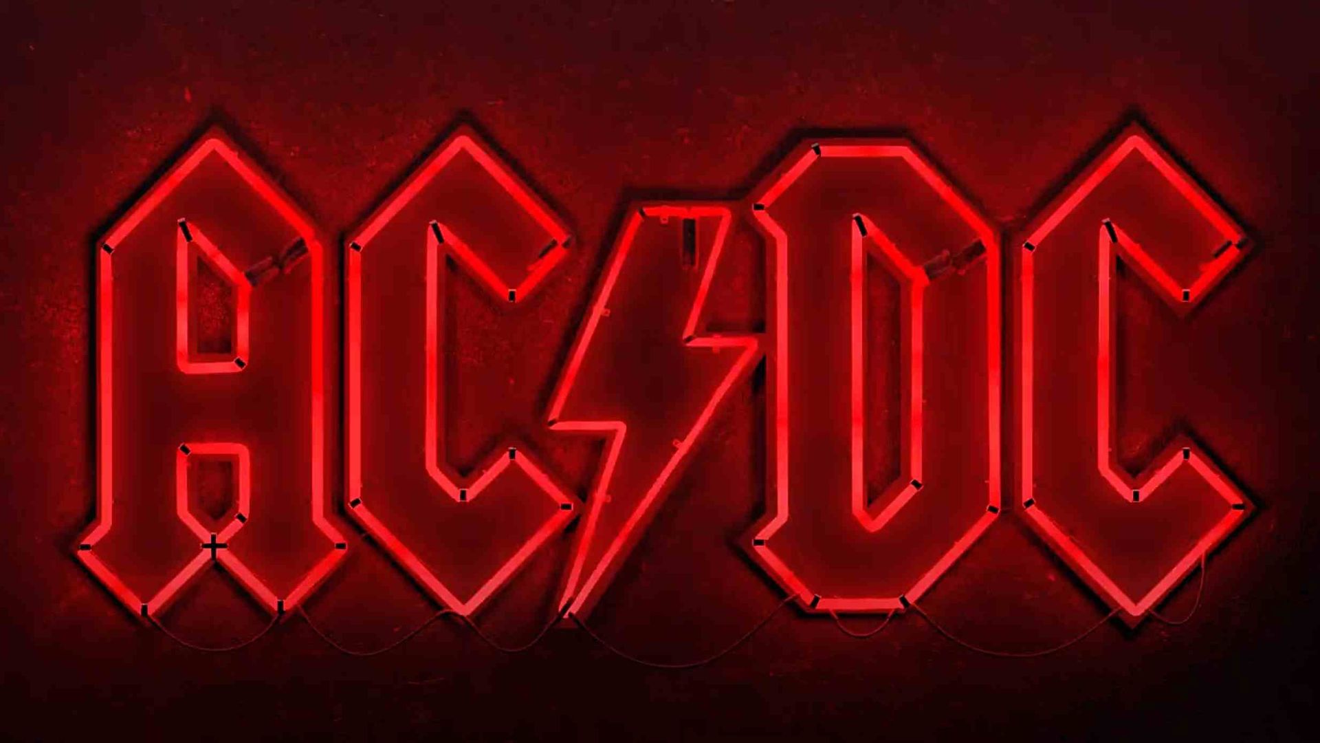 AC/DC : pas de guitare de Malcolm Young sur l'album et un nouveau générateur de logo