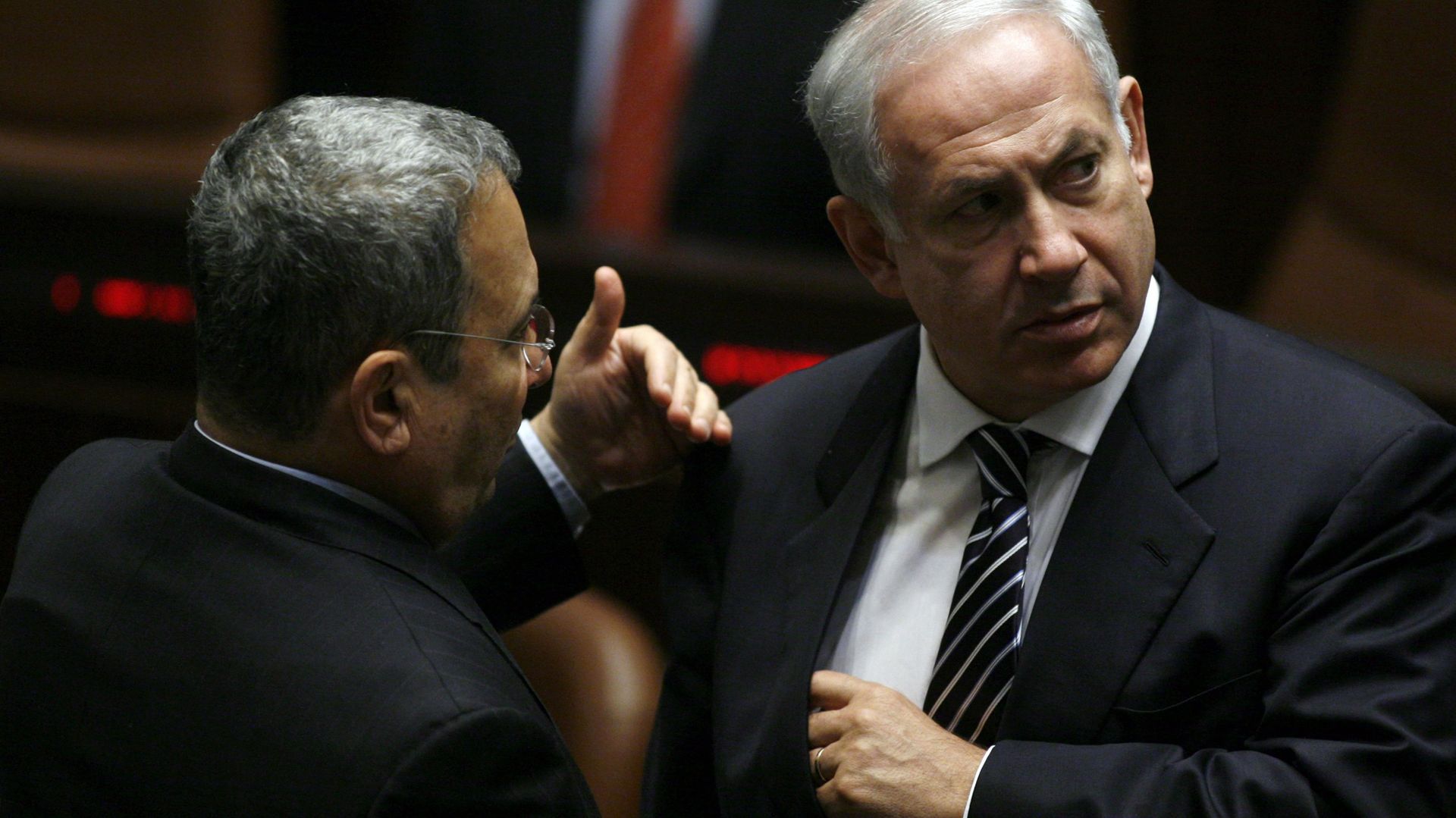 Ehud Barak et Benjamin Netanyahu souhaitent frapper les installations nucléaires iraniennes.