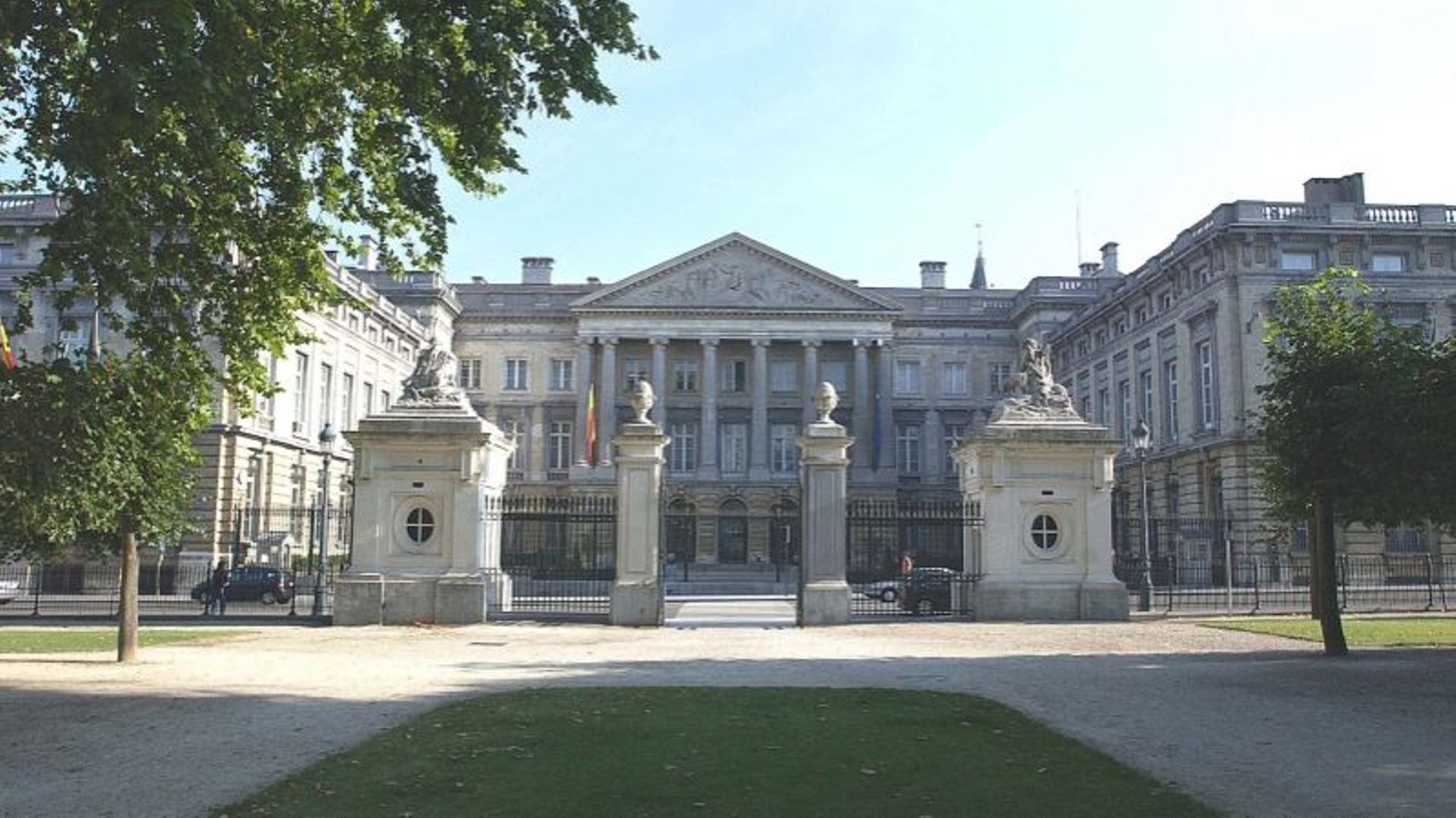 Le Sénat de Belgique se situe Place de la Nation à Bruxelles.