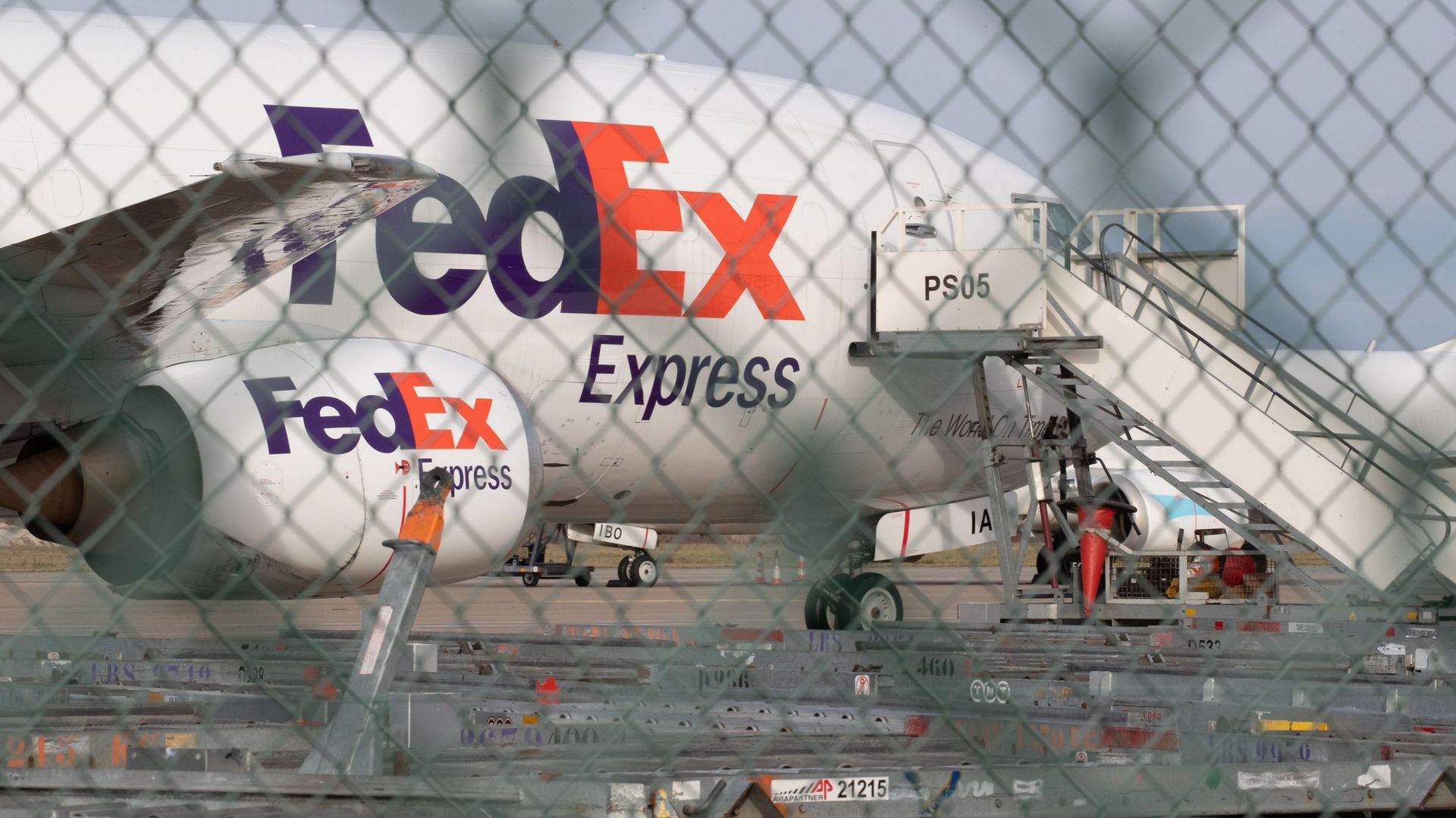 Restructuration Fedex : "La décision de Fedex doit s'accompagner d'une libération des espaces occupés", selon Elio Di Rupo