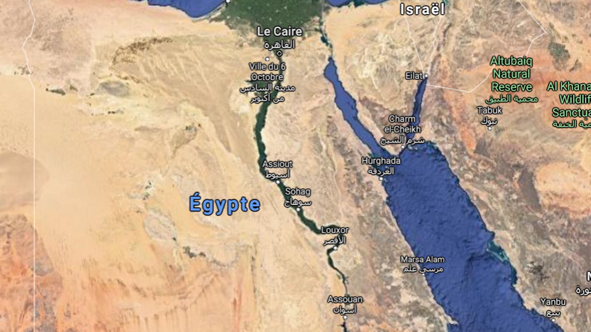 Vu de haut, l'importance du Nil pour l'Egypte apparaît clairement