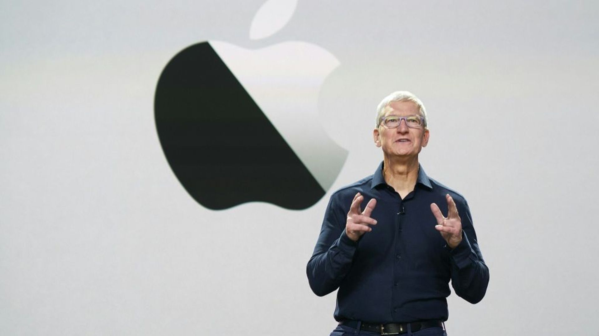 Photo diffusée le 22 juin 2020 par Apple du PDG d'Apple Tim Cook lors d'une conférence en ligne. 
