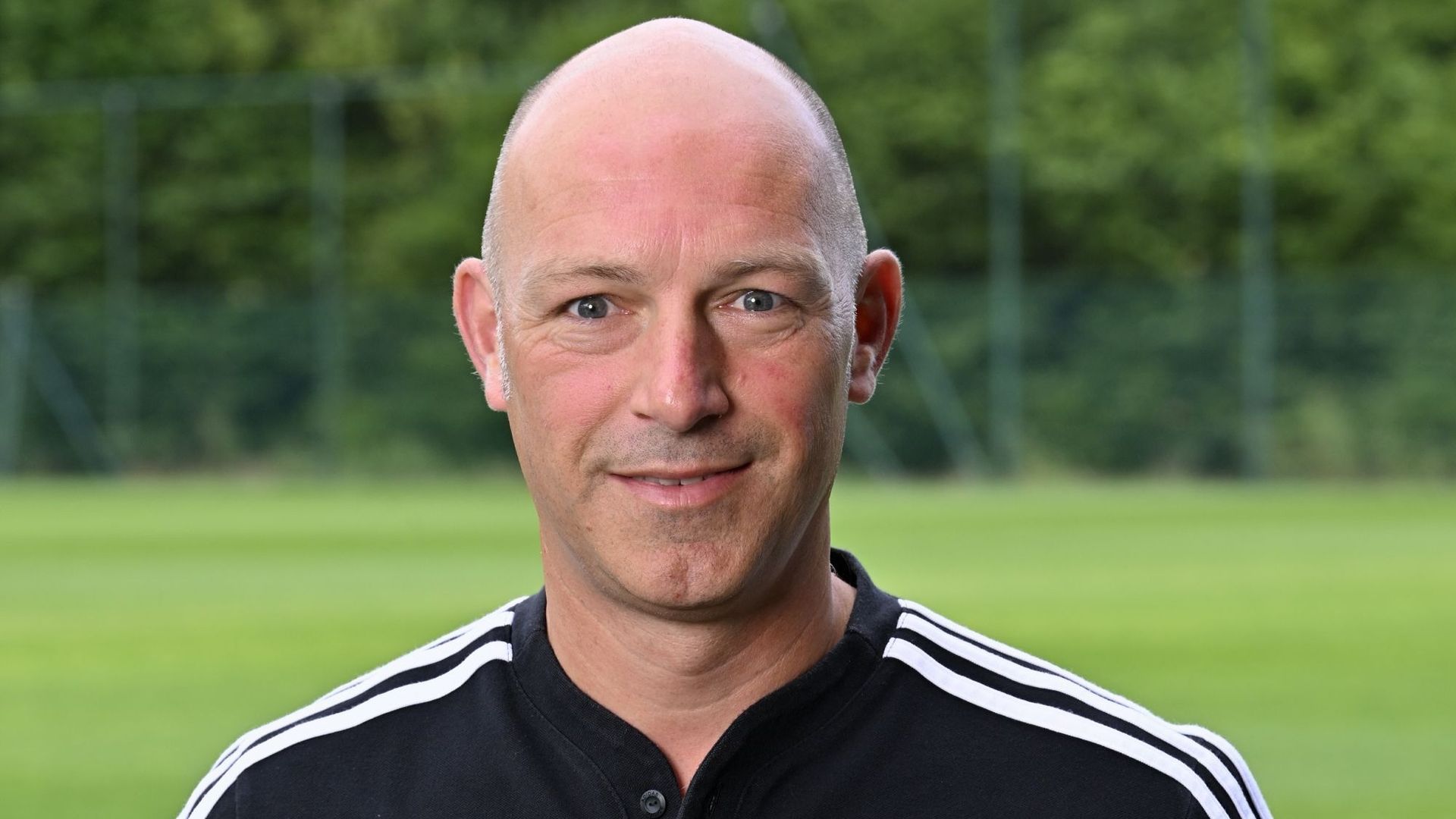 Standard : Geoffrey Valenne