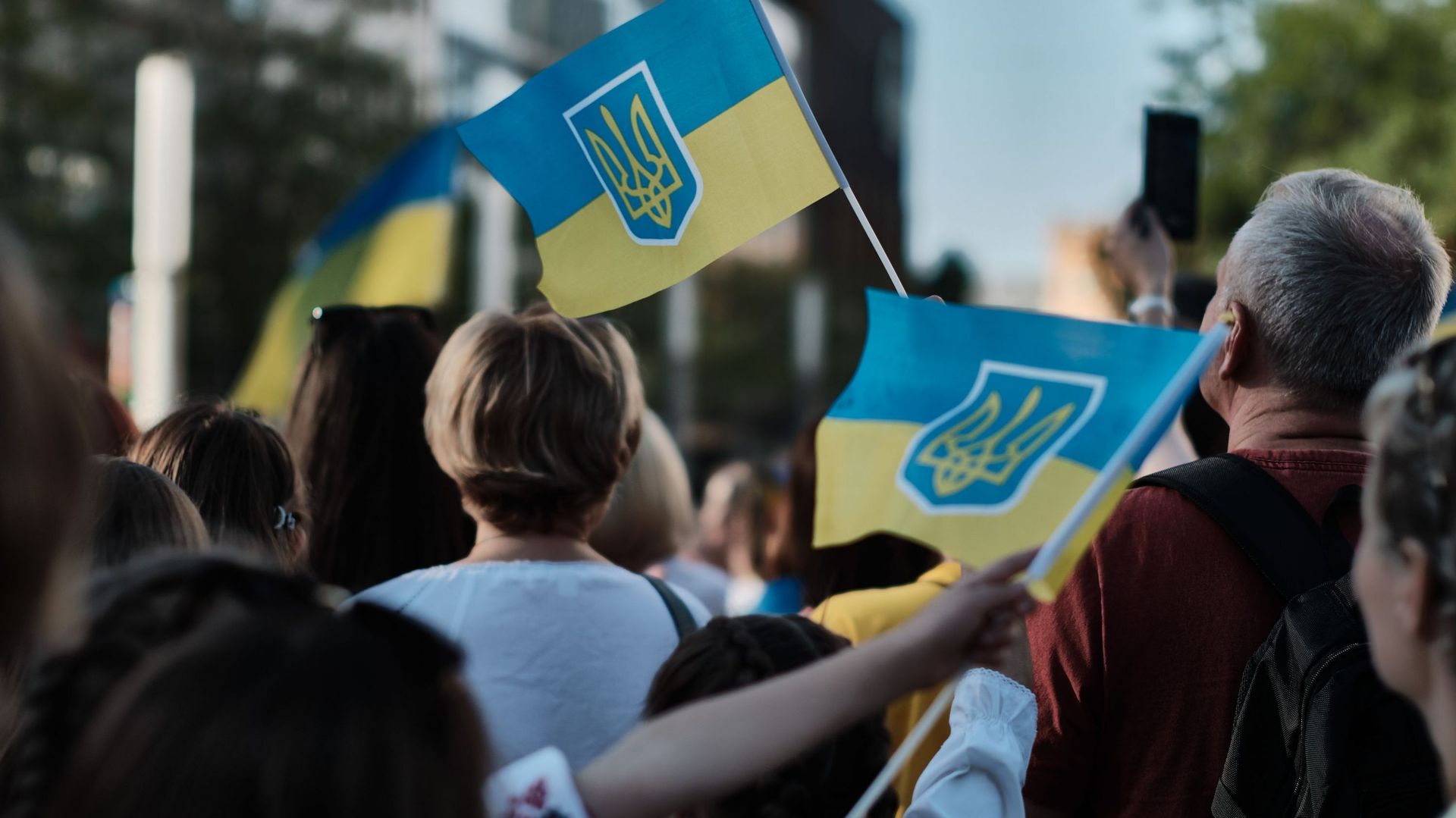 Ukrainians demonstrate in Hanover