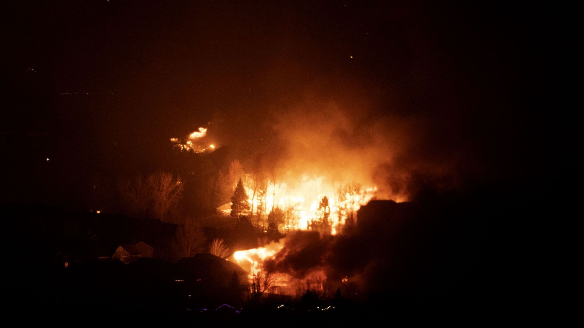 Des milliers d&#39;Amricains vacus dans le Colorado face aux incendies