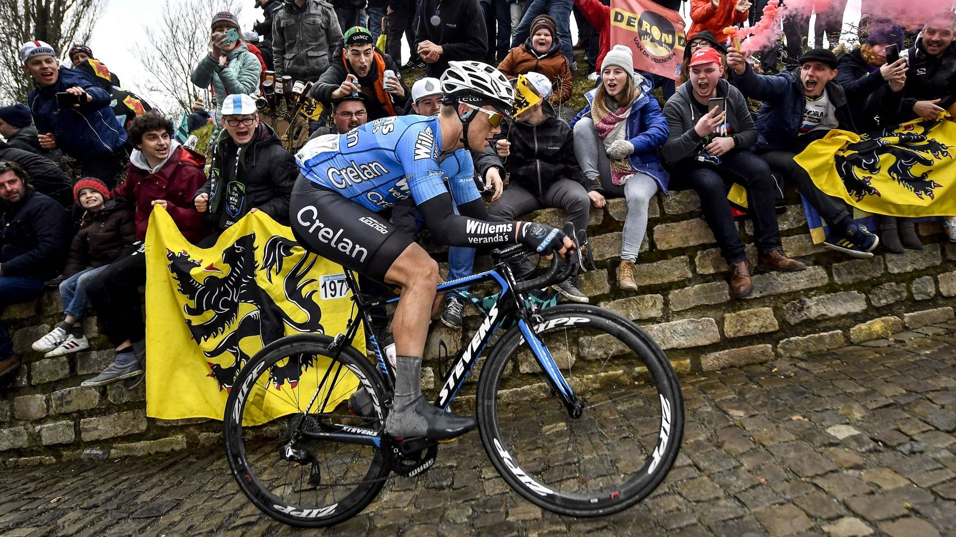 Michael Goolaerts A Subi Une Crise Cardiaque Avant Sa Chute Sur Paris ...