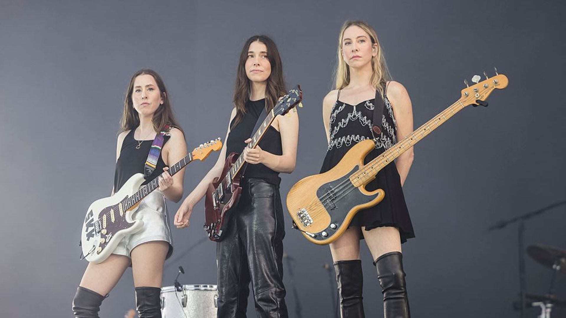 HAIM x Bon Iver : la collaboration magique sur “Tie You Down”