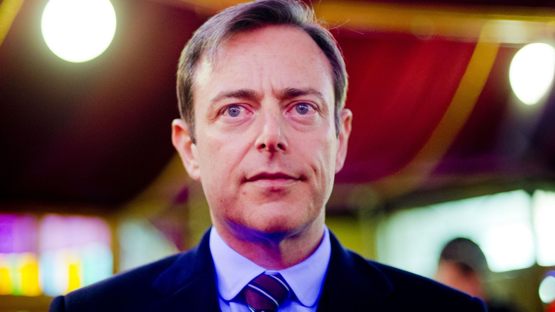 Bart De Wever lance l'idée d'un "sommet" contre la radicalisation