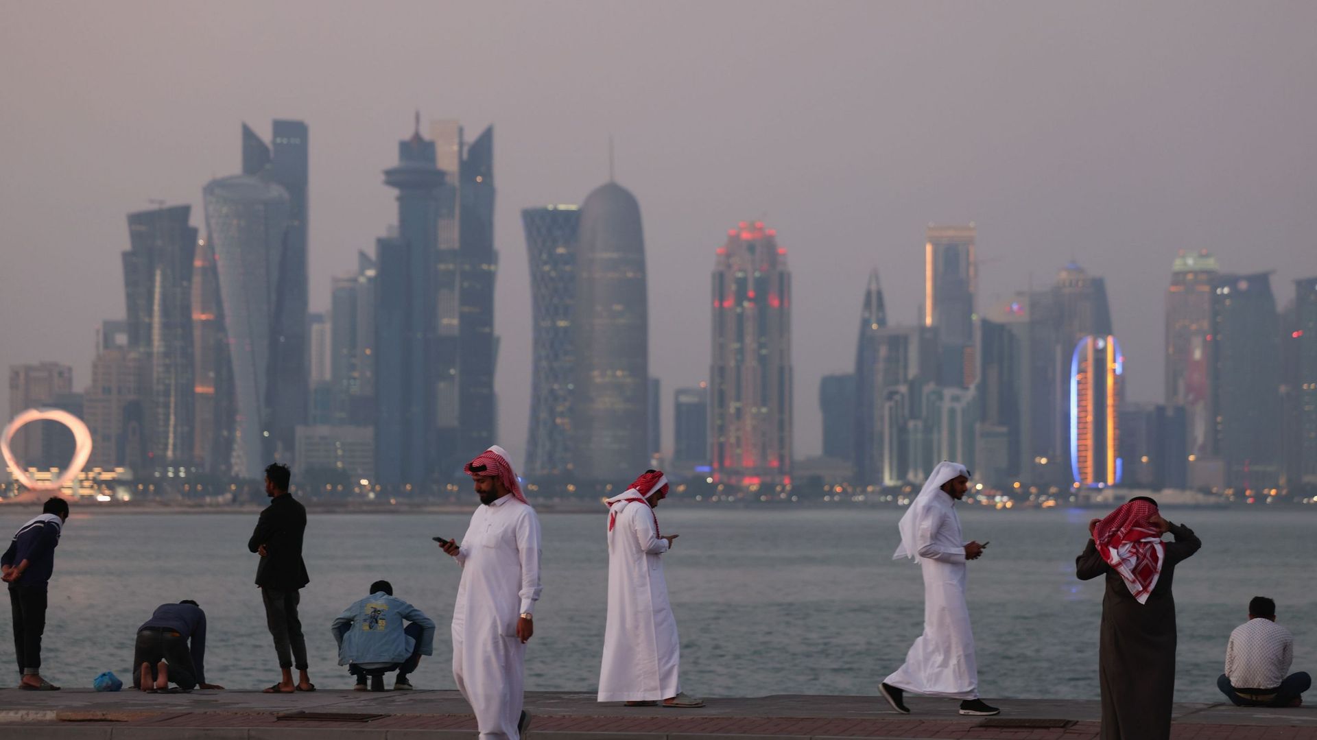Explosions à Doha : Israël affirme avoir frappé "de hauts responsables" du Hamas