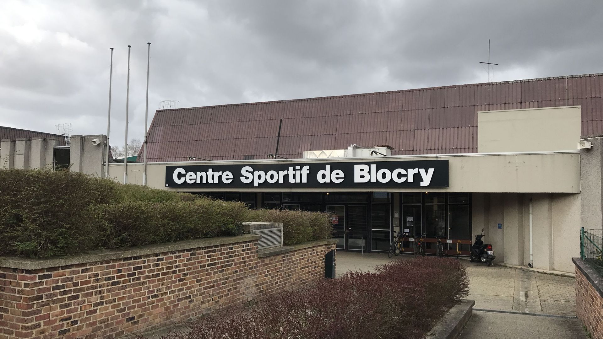 De nombreux sportifs de haut-niveau viennent s'entraîner au Blocry: athlètes, judokas, boxeurs et grimpeurs notamment.