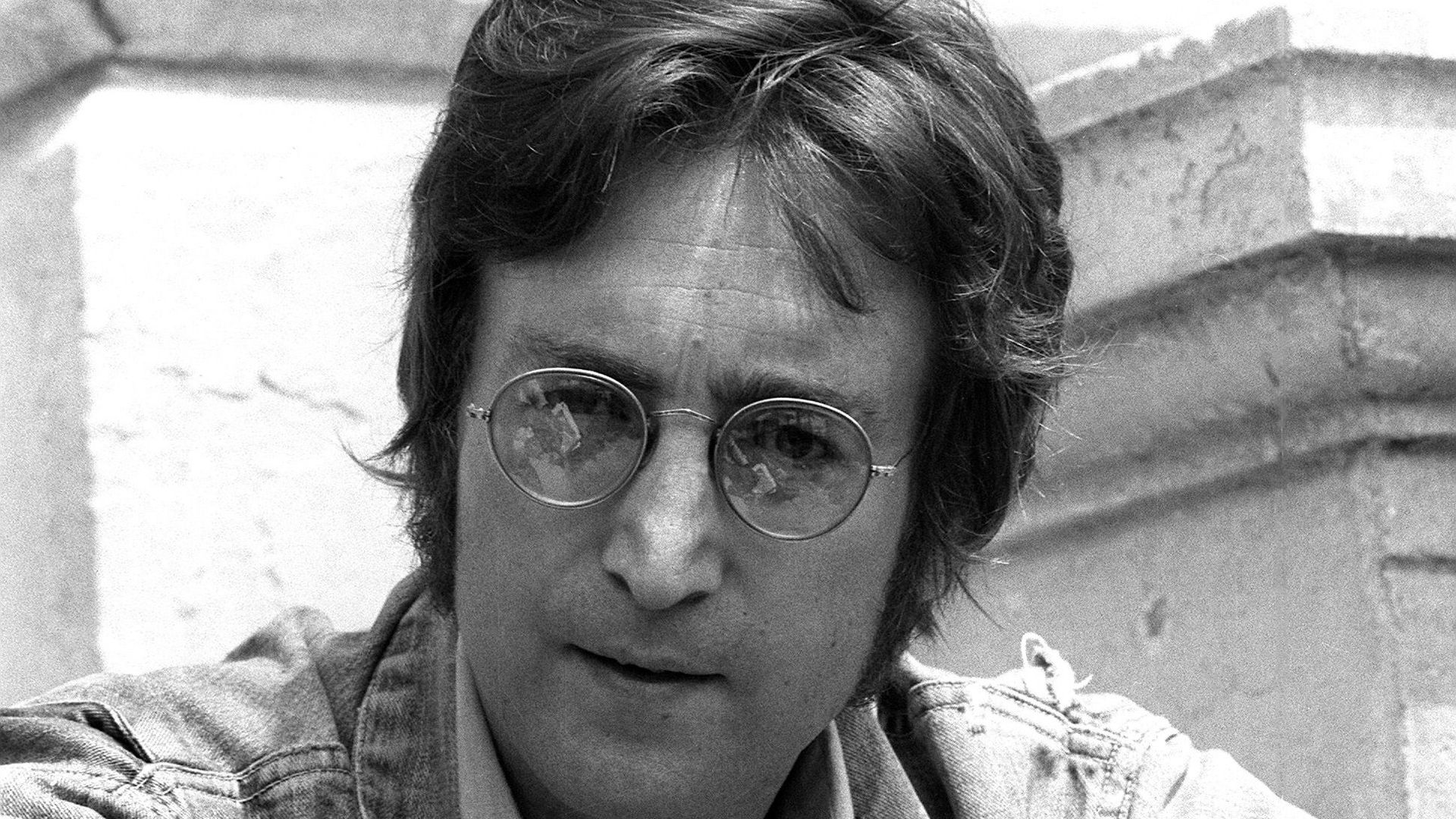 Un symbole de la paix géant pour marquer le 75e anniversaire de John Lennon