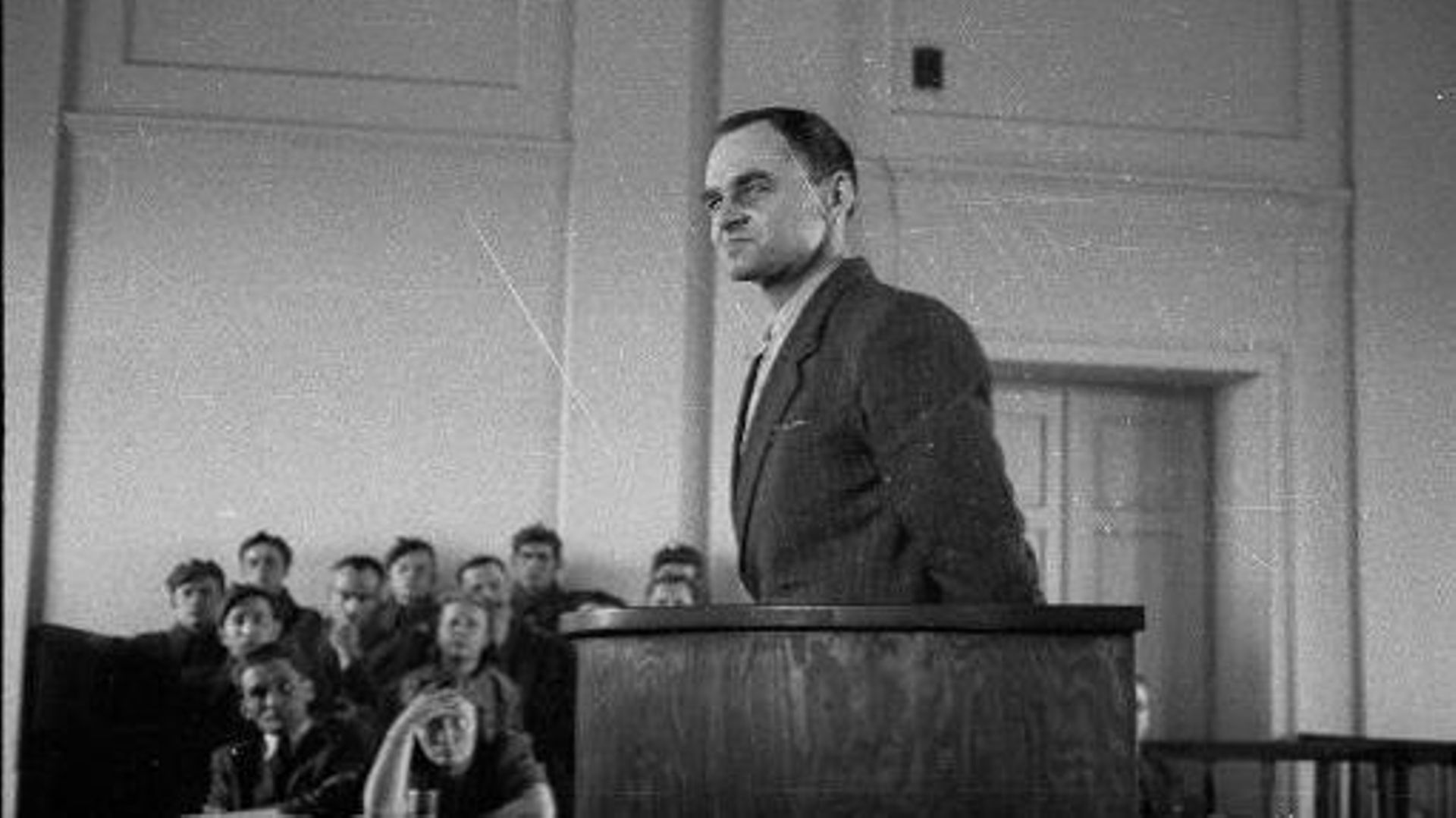 Witold Pilecki témoigne à Varsovie le 3 mars 1948