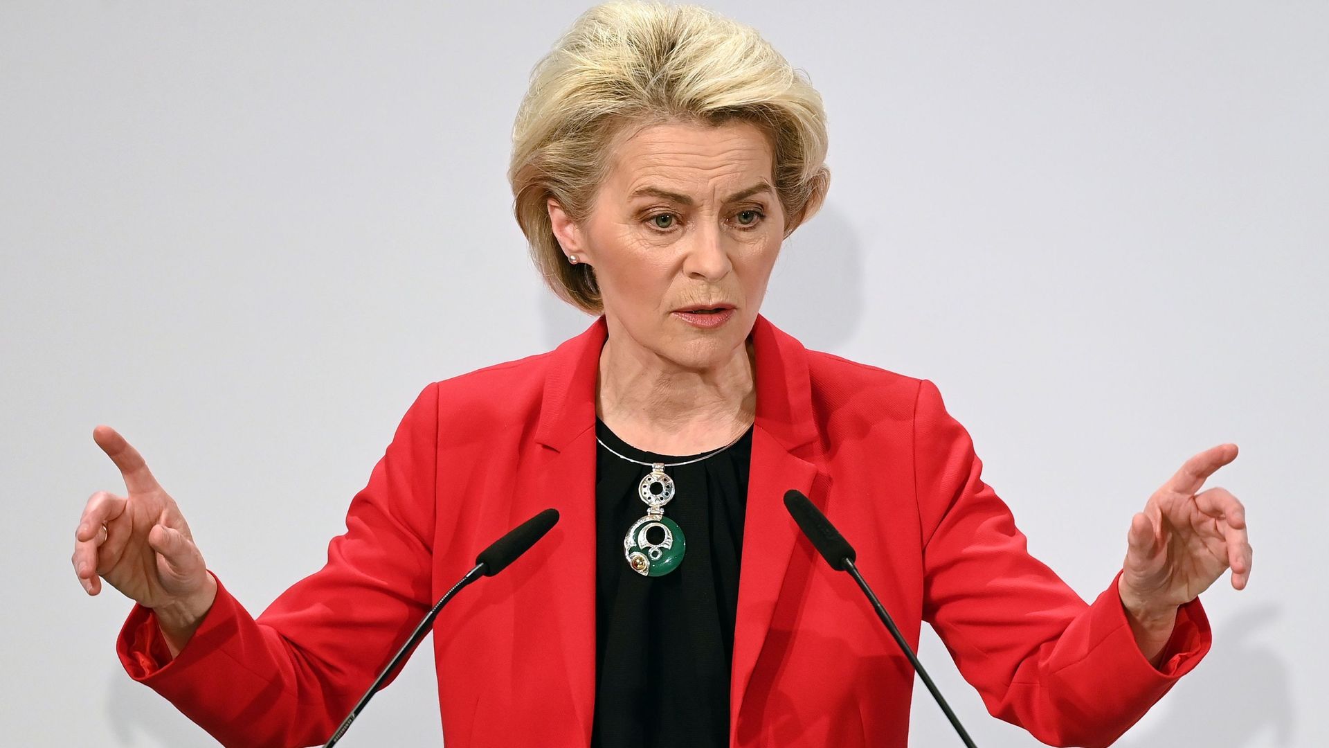 Ursula von der Leyen, présidente de la Commission européenne, durant un discours lors de la deuxième journée de la Conférence sur la sécurité de Munich.
