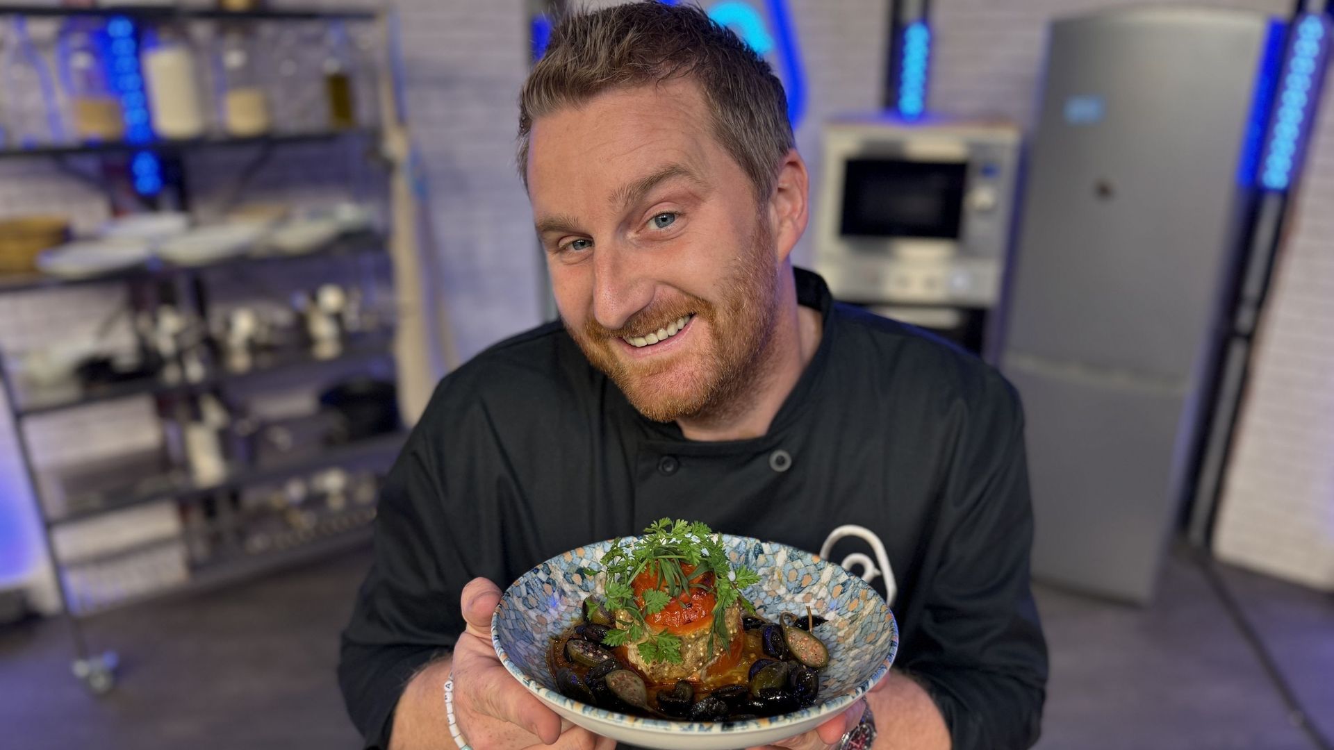 La recette de Julien Lapraille : tomates farcies gourmandes pour deux personnes