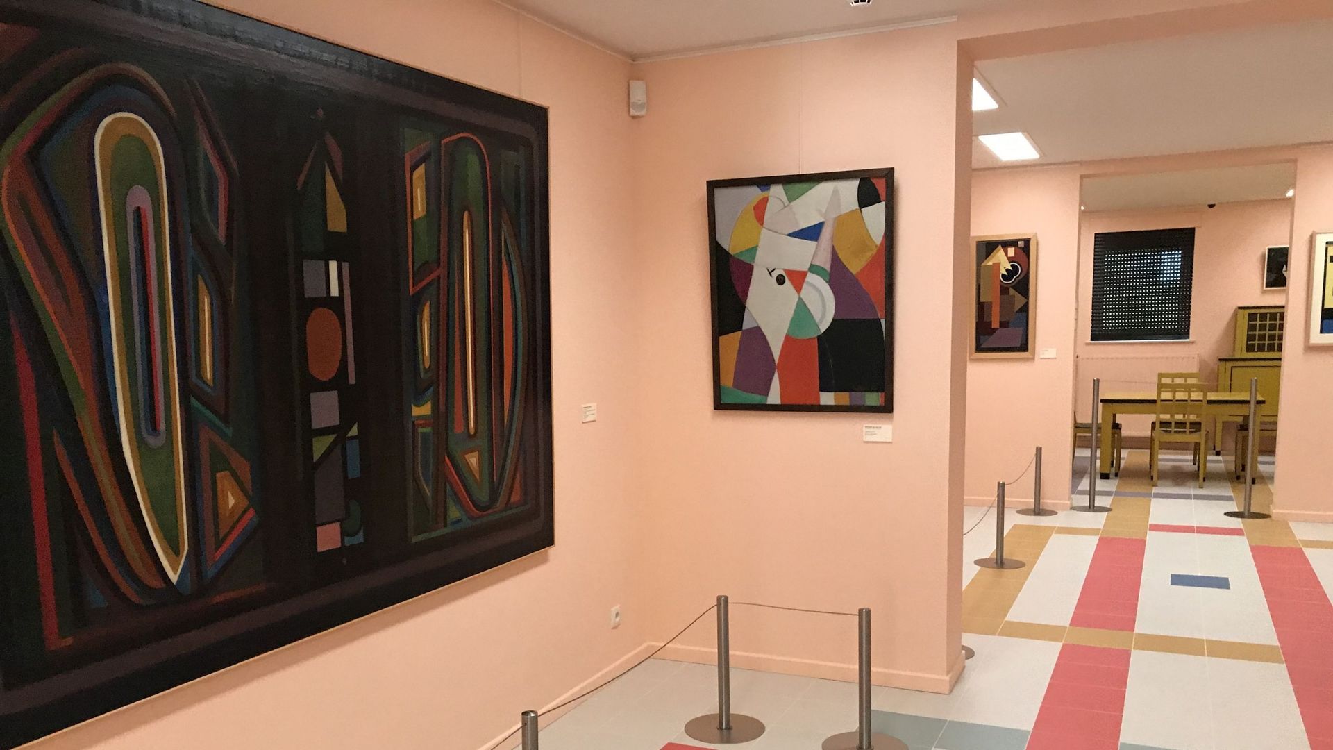Le nouveau Musée d'Art Abstrait, voisin du Musée René Magritte de Jette  
