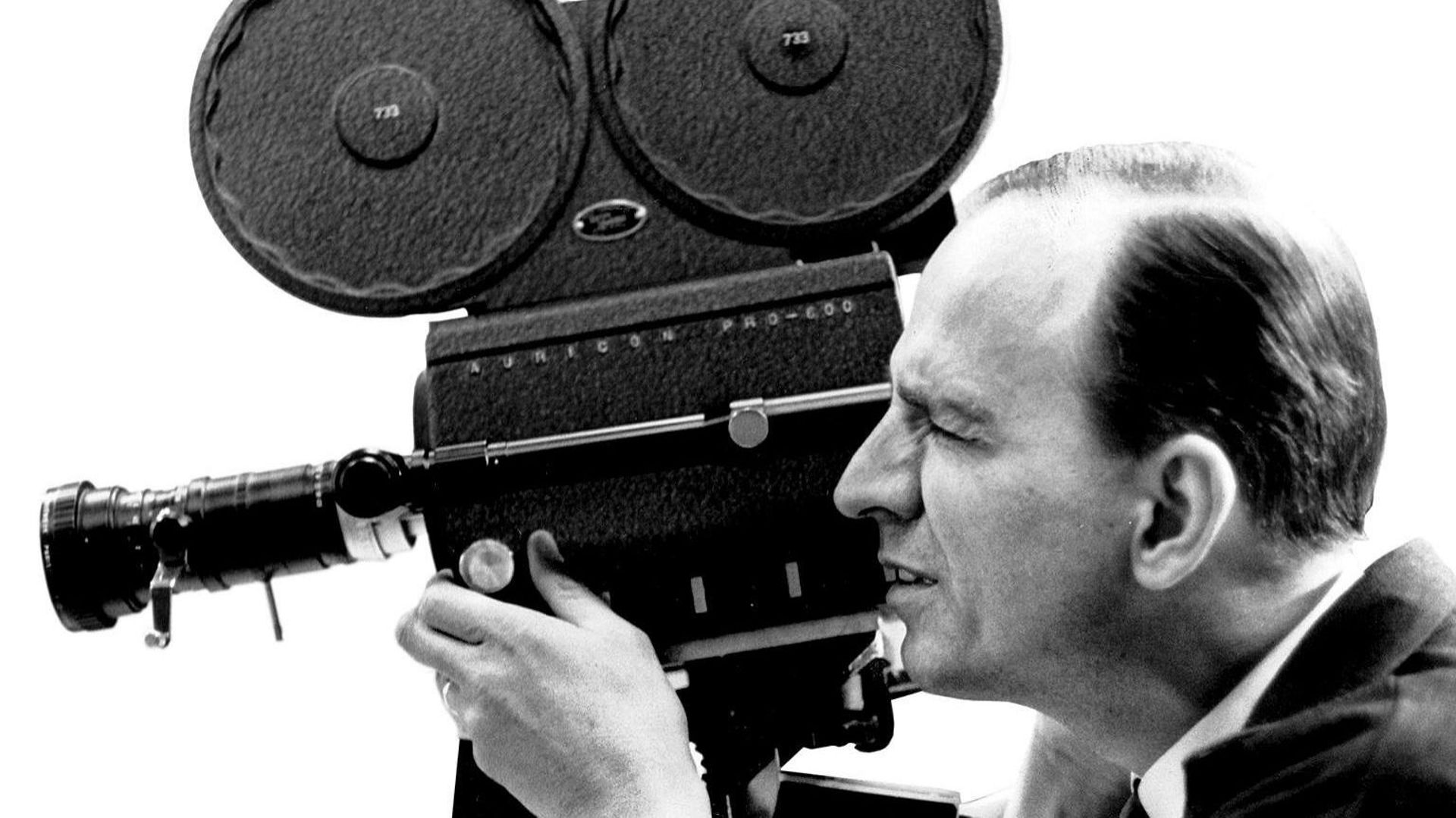 Le metteur en scène de théâtre, scénariste et réalisateur de cinéma suédois Ingmar Bergman