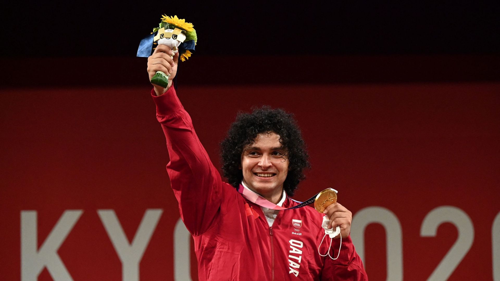 Fares El-Bakh remporte la première médaille d'or de l'histoire du Qatar aux JO.