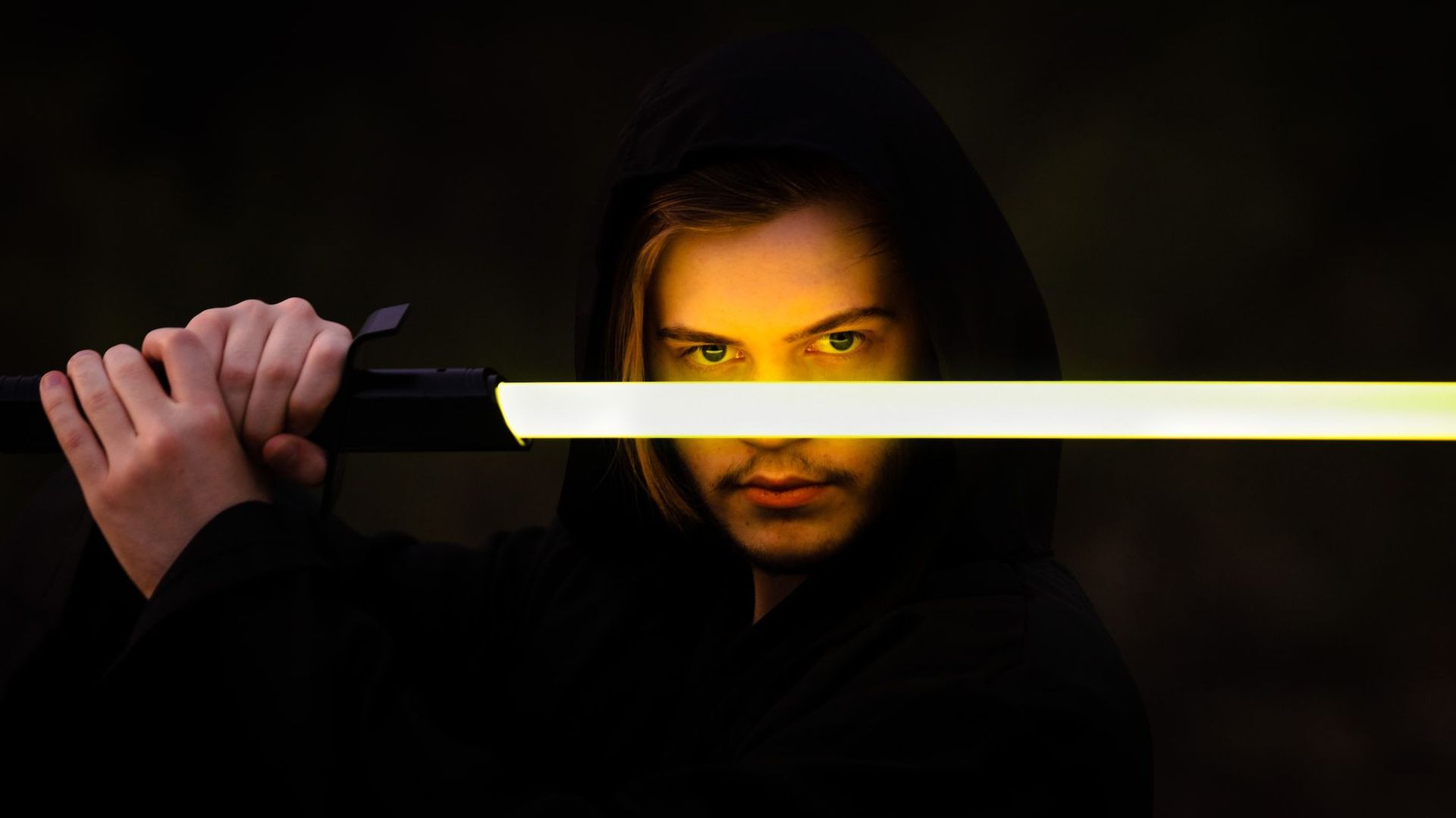 Star Wars : ils recréent un véritable sabre laser