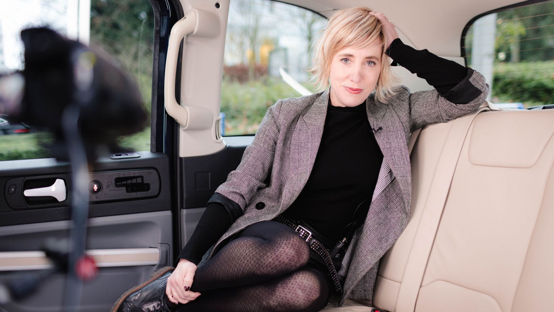 "Ce spectacle, il sauve des vies" : Andréa Bescond se confie sur Les Chatouilles dans un Hep Taxi ! rediffusé ce dimanche 5 octobre