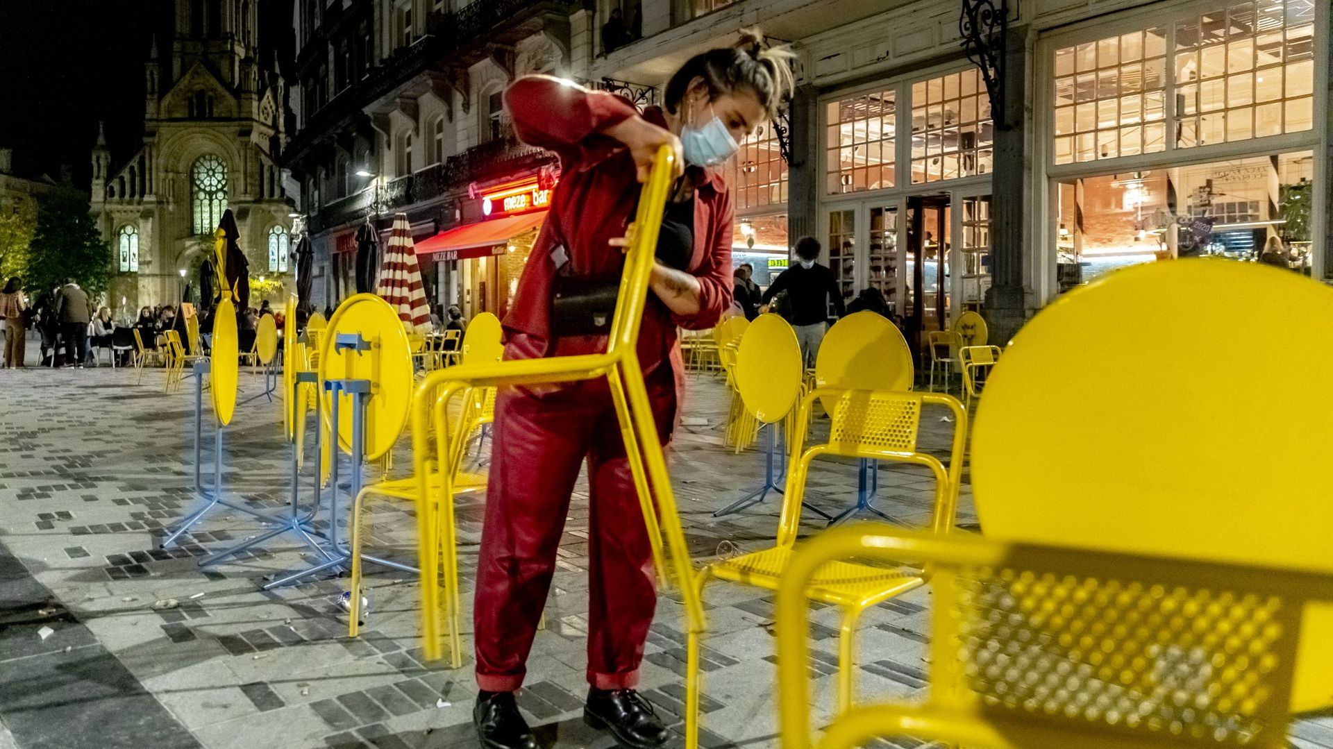 Coronavirus en Belgique : pour l’Unizo, les cafés bruxellois paient le "prix de l’échec de la lutte contre le coronavirus"