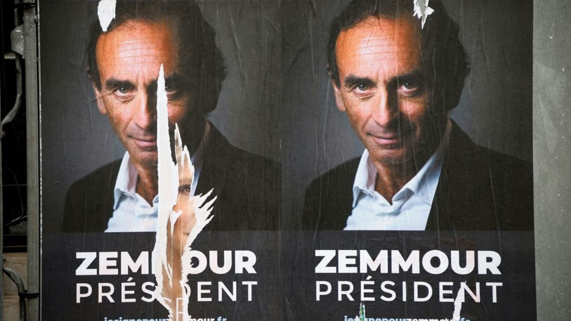 Affiche placardée dans une rue de Paris, le 29 juin 2021 pour soutenir la candidature d’Eric Zemmour à l’élection présidentielle.
