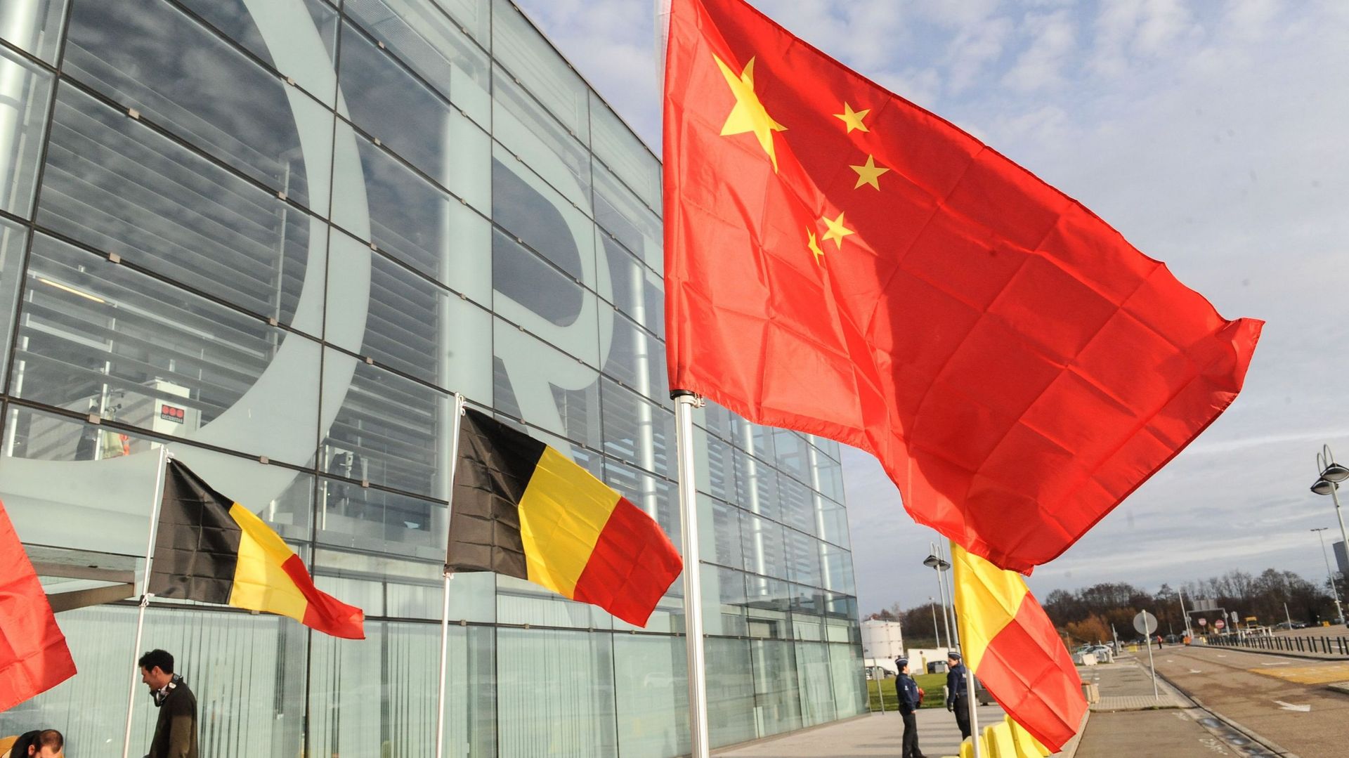 Liège-Airport nid d’espions chinois ?