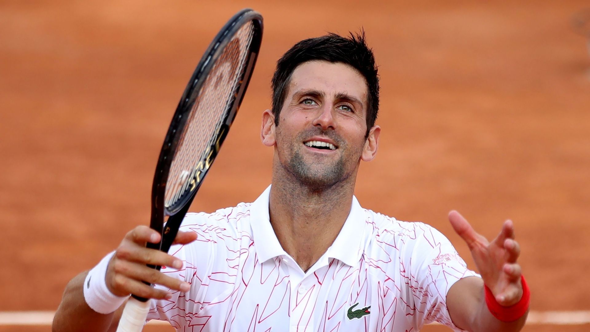 Djokovic se qualifie pour sa 10e finale à Rome.