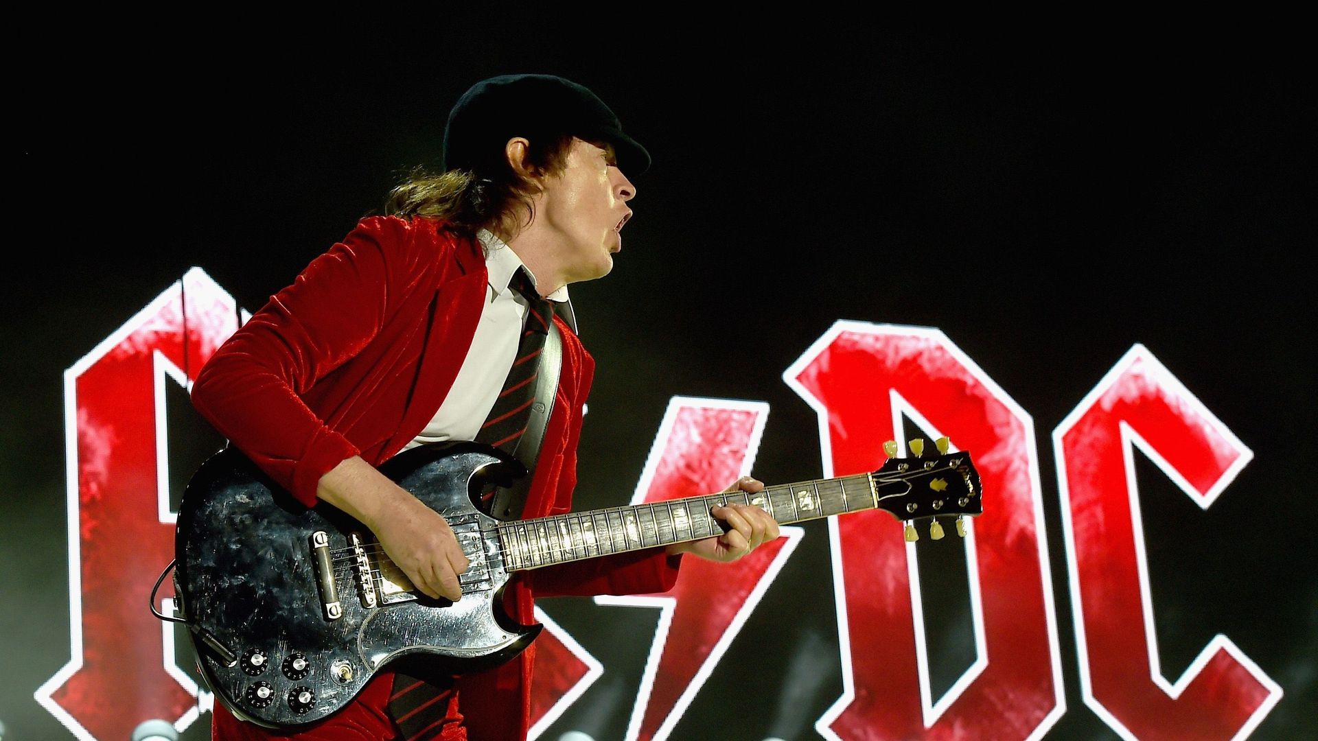 Angus Young d’AC/DC