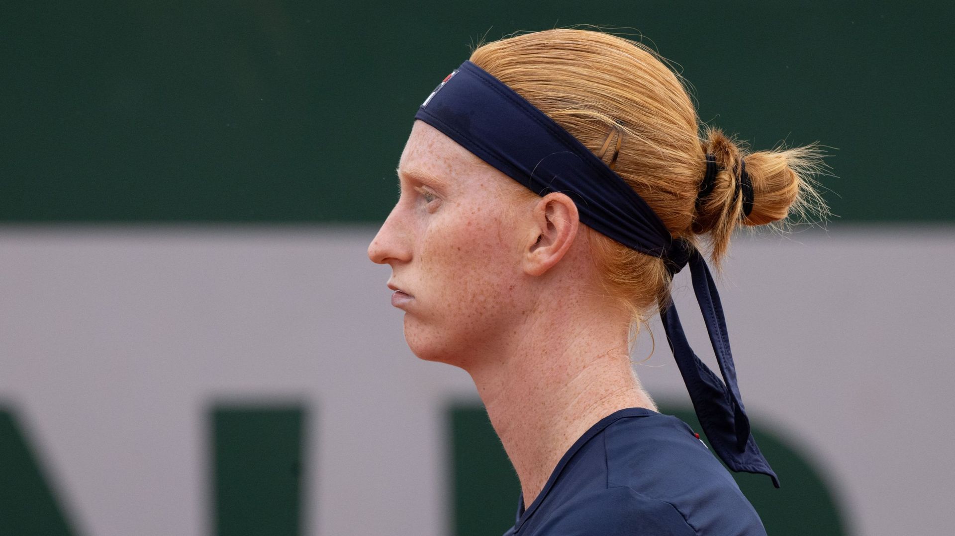 Roland Garros : Menée 6-1, 4-0, Alison Van Uytvanck jette l'éponge