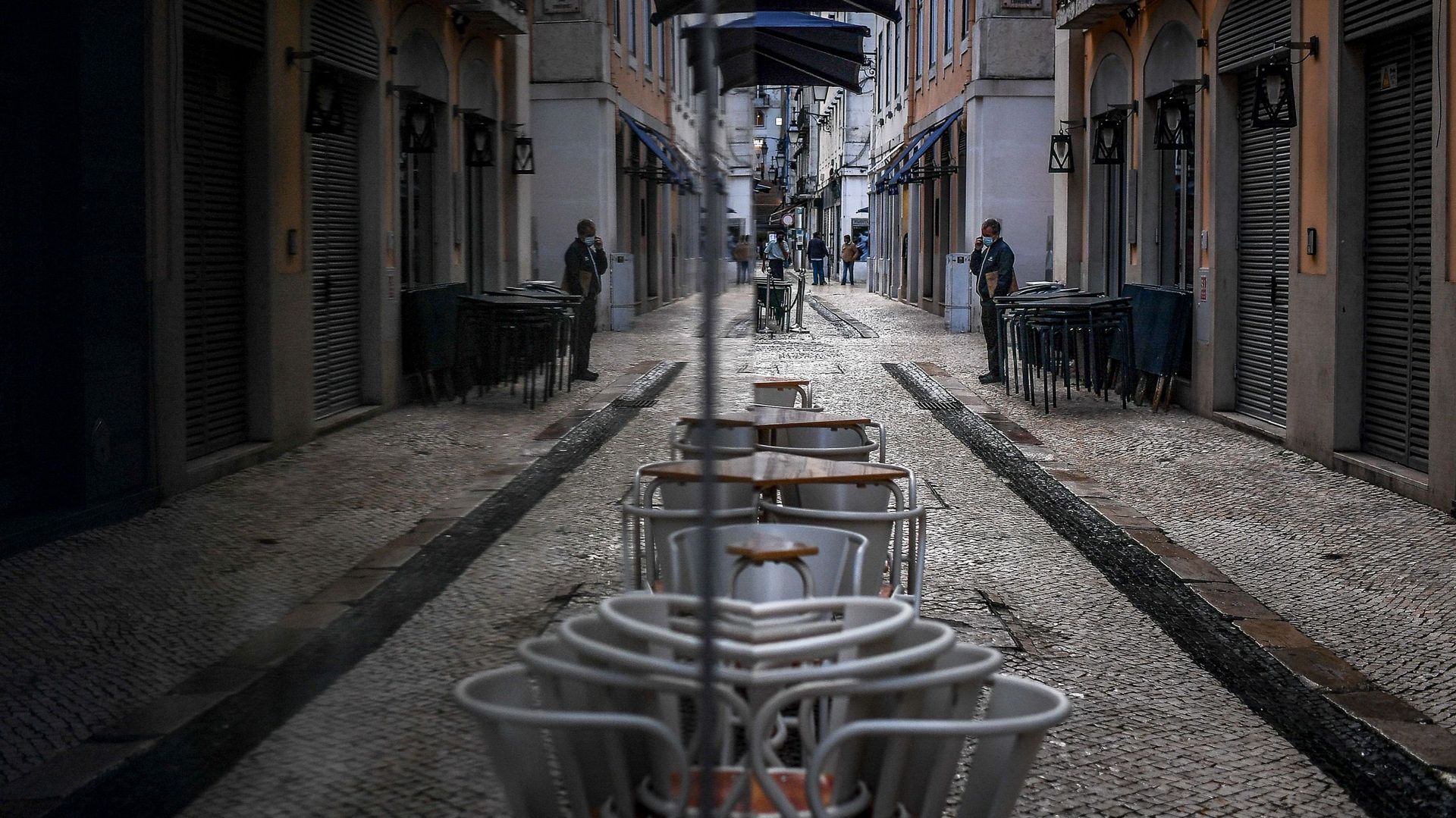 Coronavirus: au Portugal, premier week-end de couvre-feu et manifestations