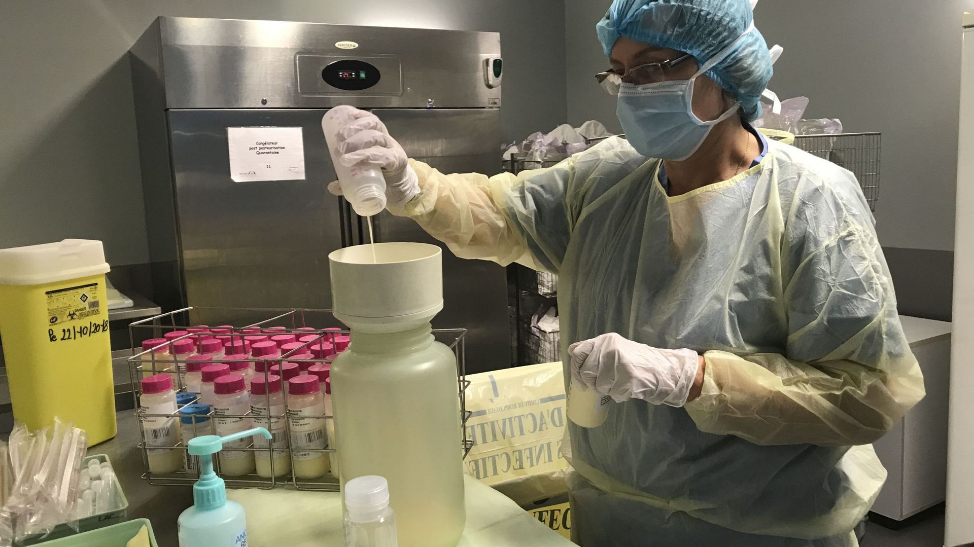 A l'hôpital Necker-Enfants malades, Laurence à la pasteurisation