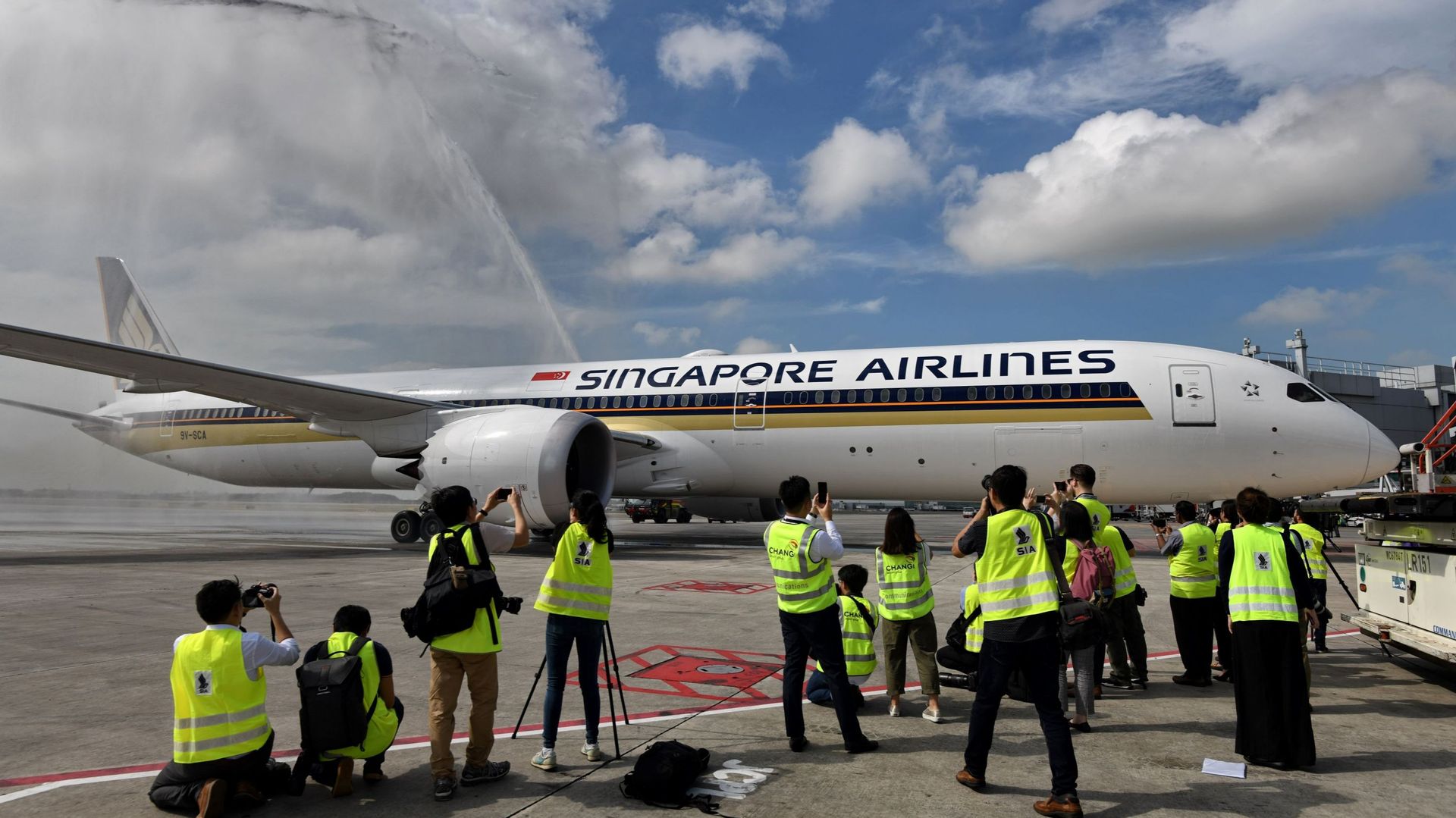 deux-boeing-dreamliner-immobilises-par-singapore-airlines-pour-probleme-de-moteur