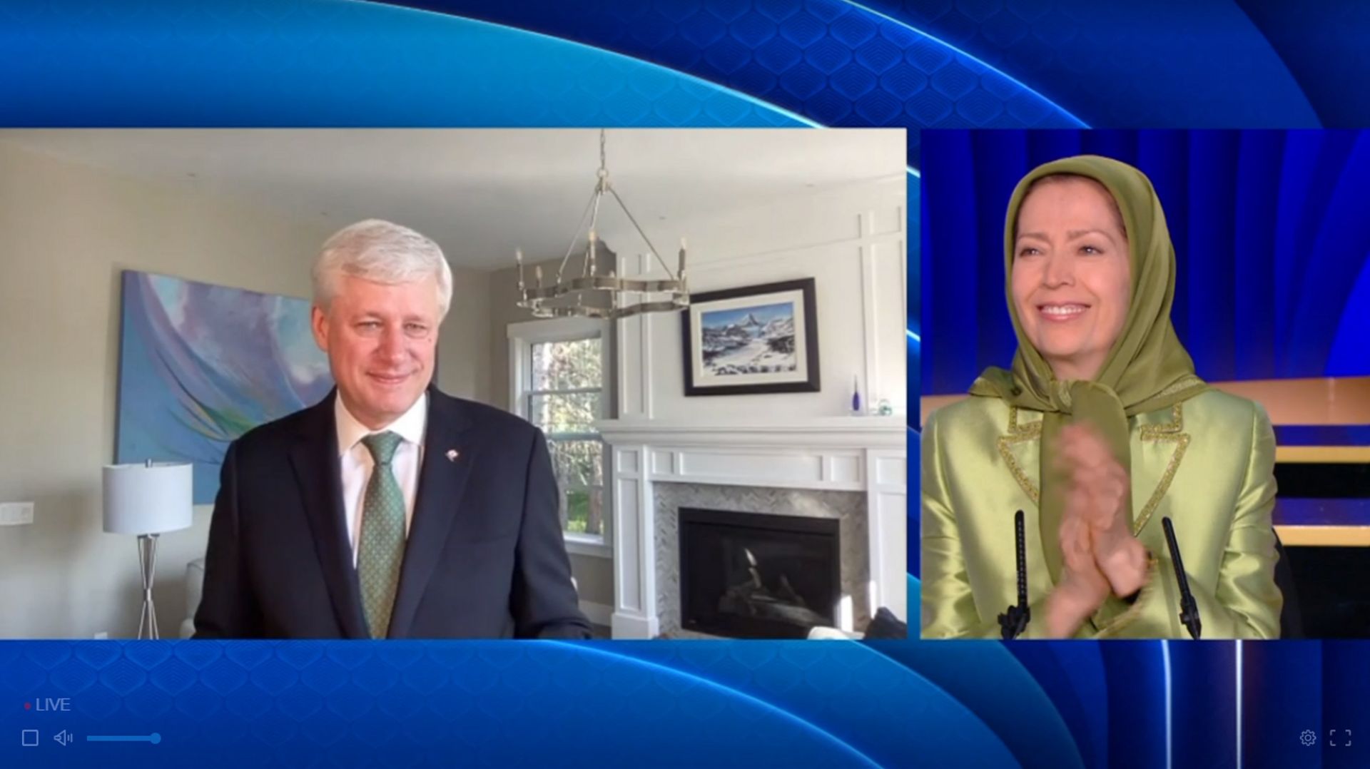 Stephen Harper, ancien premier ministre canadien (2006-2015) avec Maryam Radjavi, présidente de l’organisation des Moudjahidines du peuple d’Iran (OMPI), lors d’un 'sommet virtuel pour un Iran libre' le 10 juillet 2021.