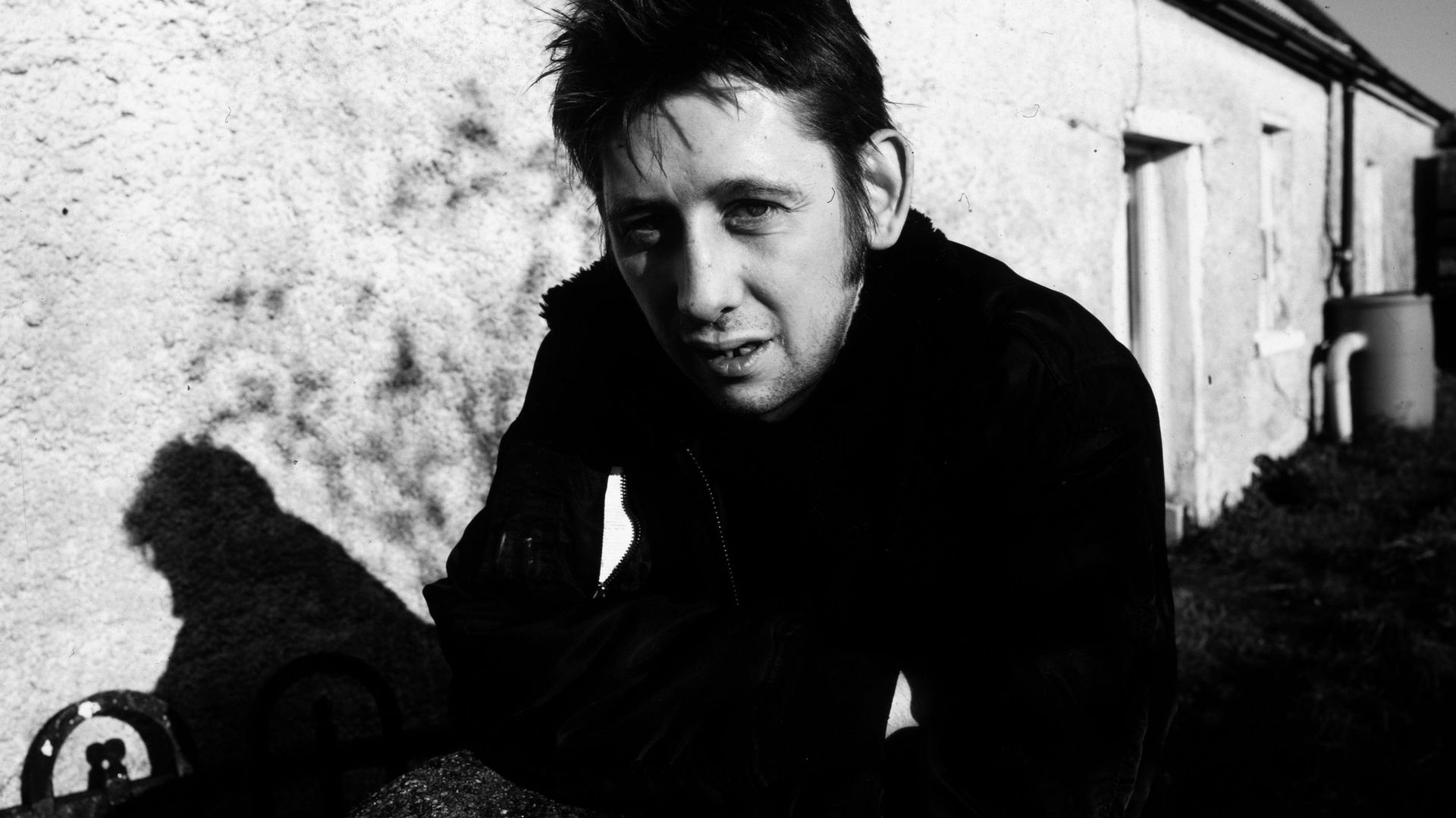 Shane MacGowan, le chanteur du groupe The Pogues, est mort à 65 ans - La  Voix du Nord