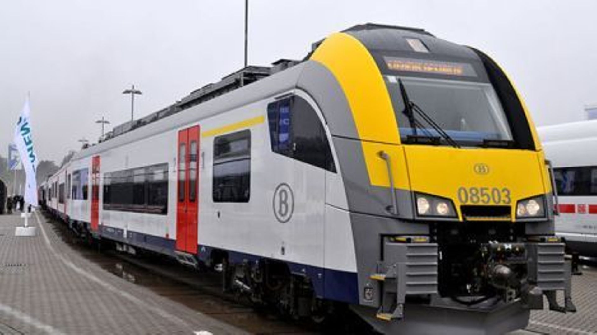 Déçue des premiers trains Desiro de Siemens, la SNCB suspend la commande