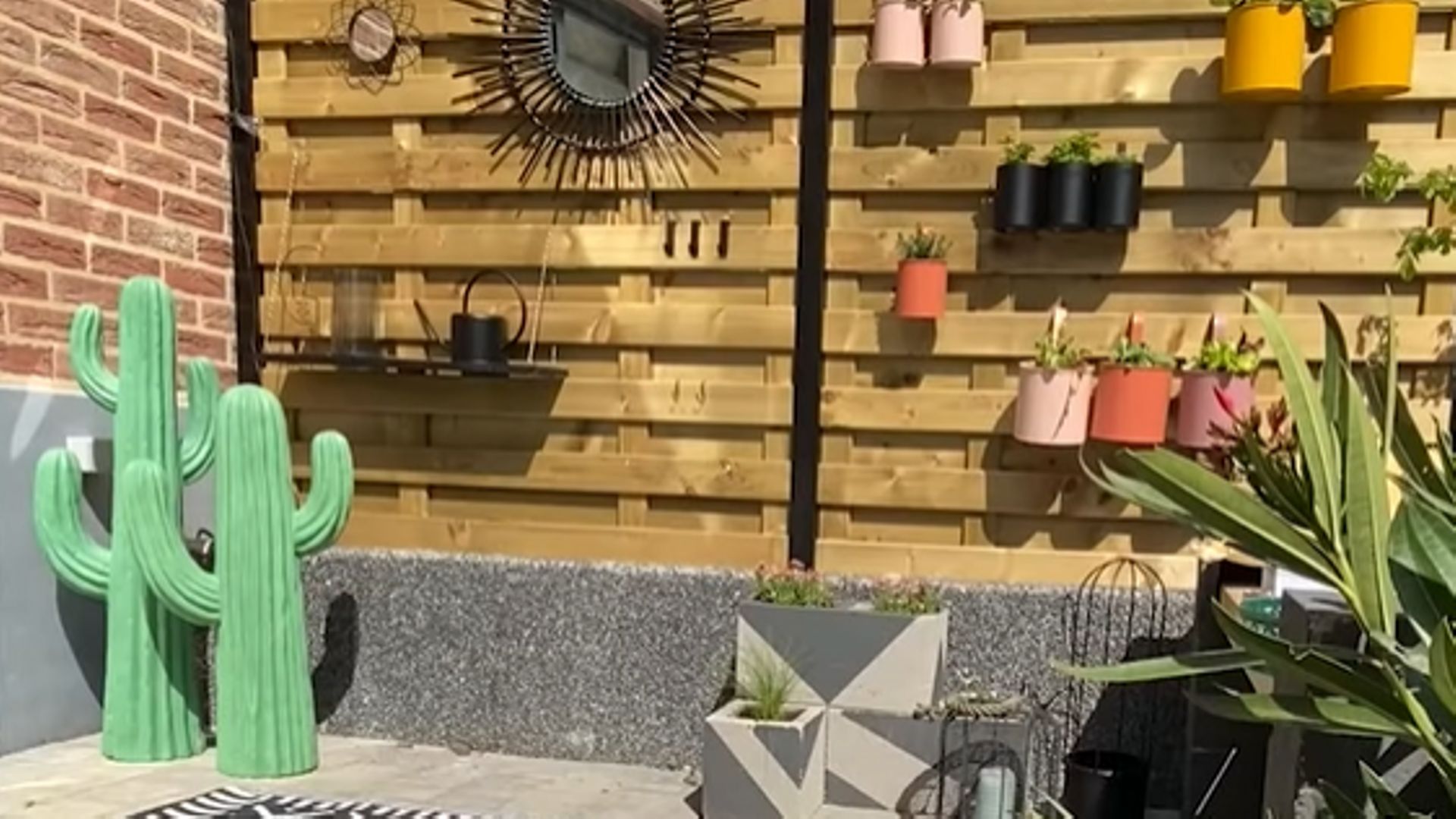 Faire d’une palissade en bois un atout déco pour votre extérieur