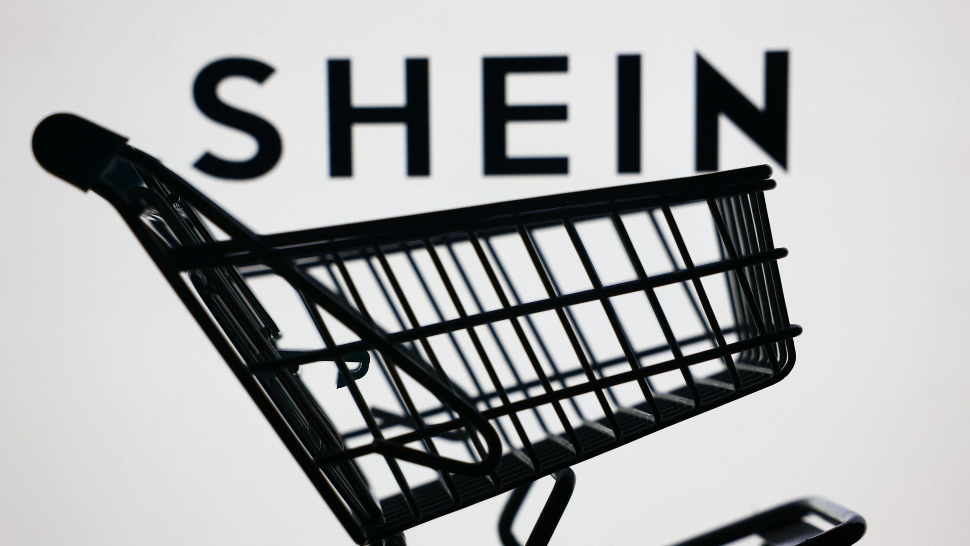 France : Shein déploie ses premiers magasins physiques, une première mondiale
