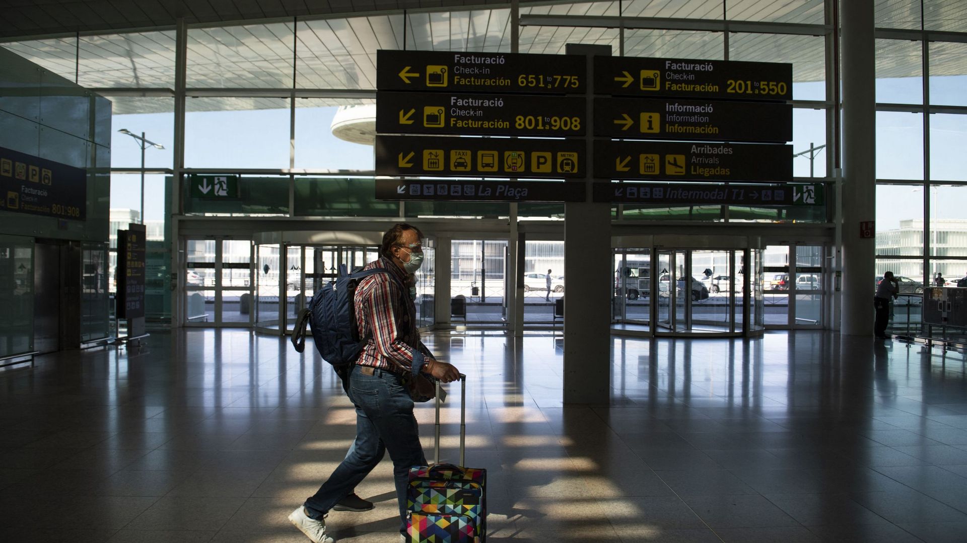 Climat : plus de 90 aéroports européens s’engagent pour une "neutralité carbone" dès 2030